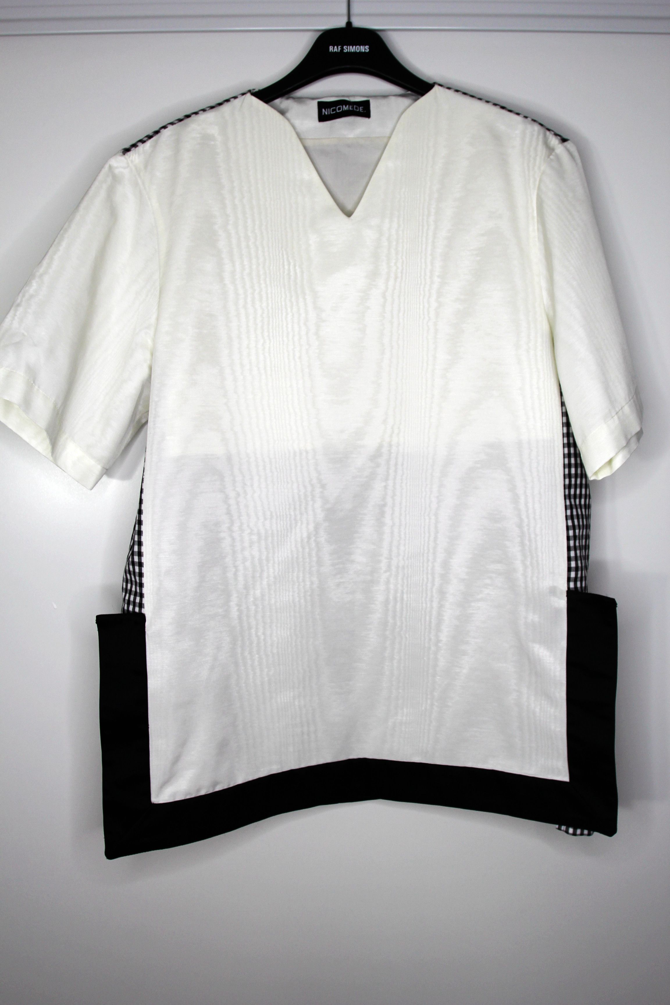 Nicomede Talavera BNWT SS20 NICOMEDE EPISODE 1 GINGHAM MOIRE STRETCH TSHIRT L Size US L / EU 52-54 / 3 - 2 Thumbnail