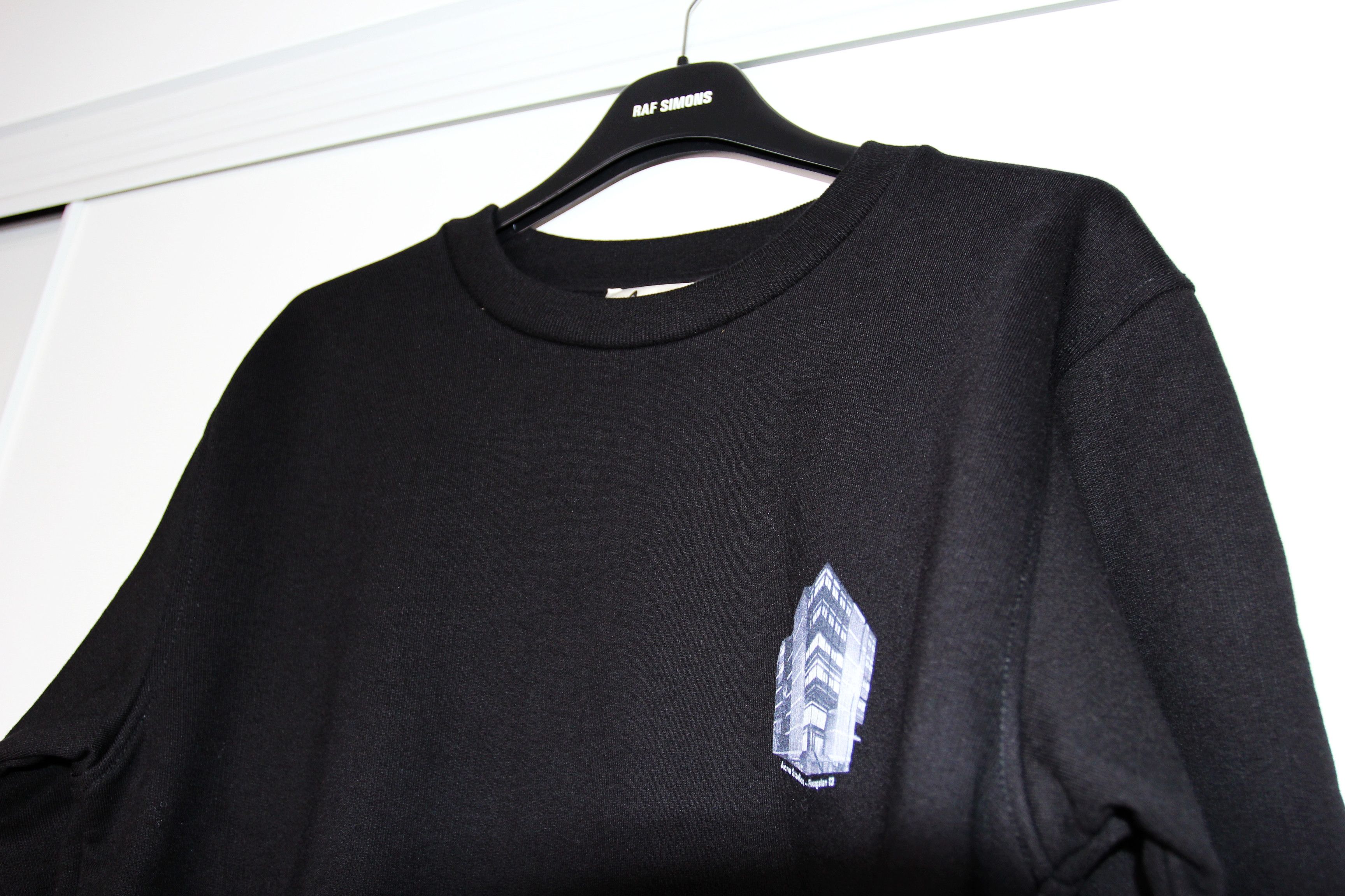 Acne Studios BNWT SS20 ACNE STUDIOS HEADQUARTER PRINT SWEATSHIRT XXS Size US XXS / EU 40 - 4 Thumbnail