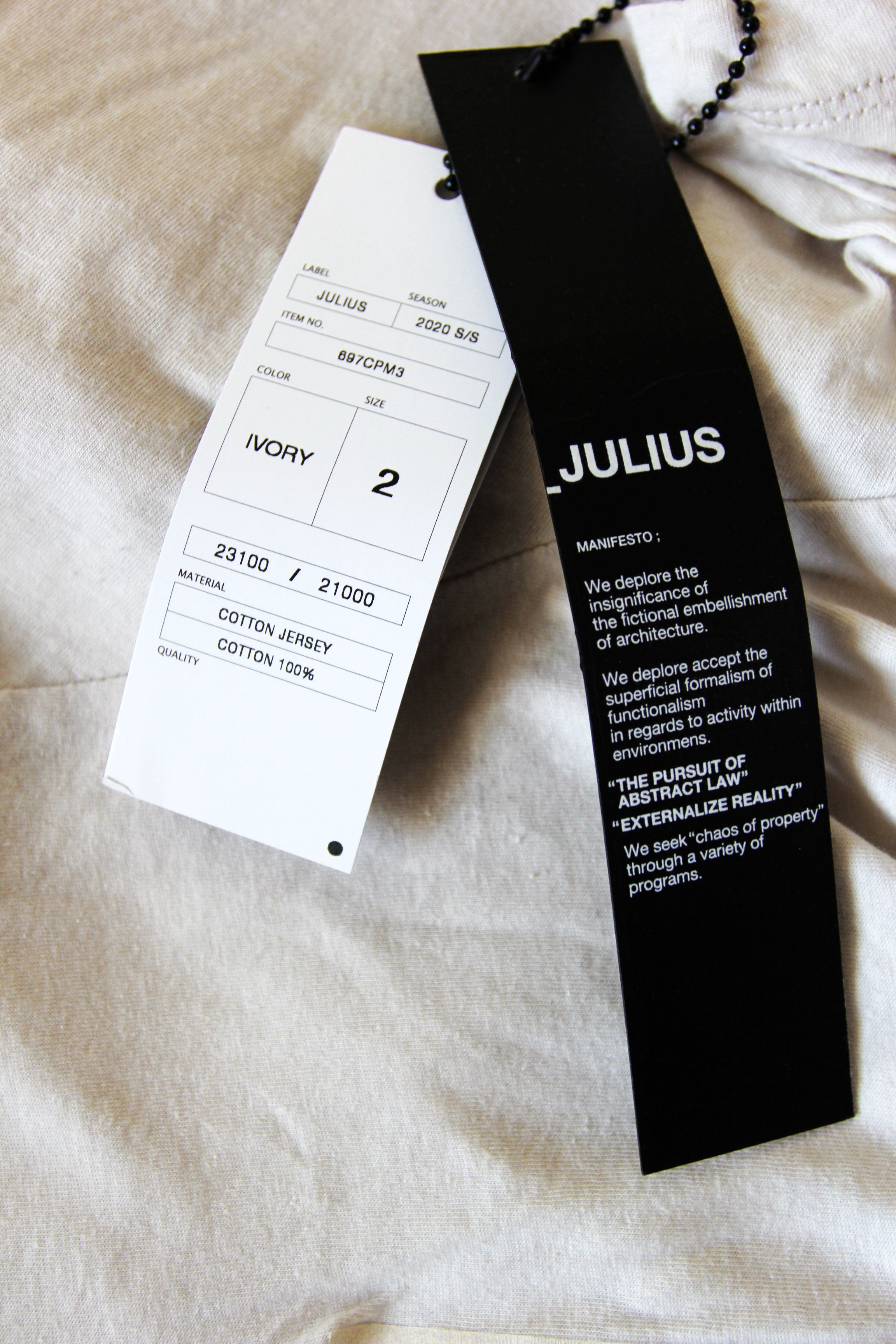 BNWT SS20 JULIUS AFANGAR GRAPHIC IVORY TSHIRT 2