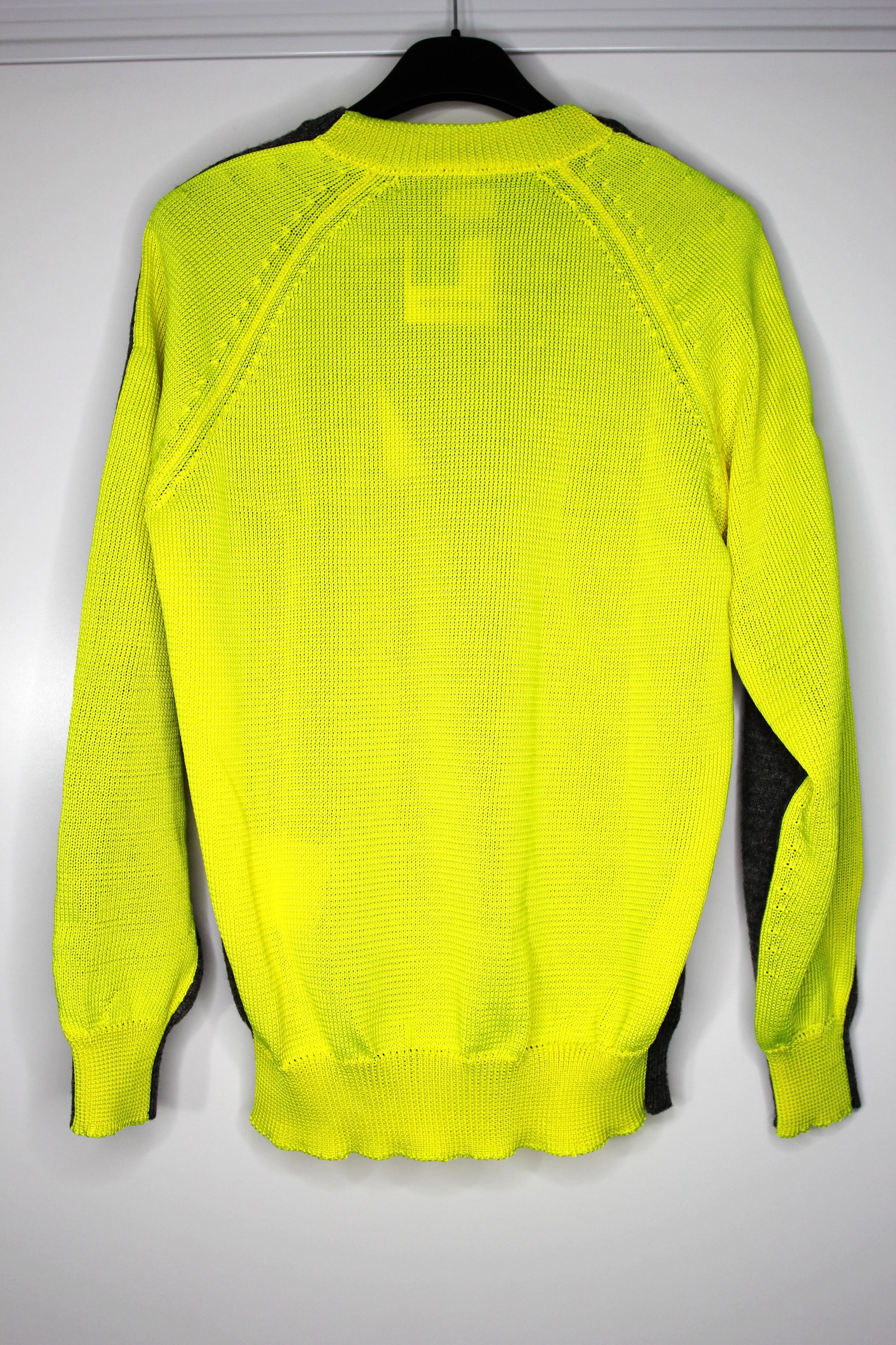 Junya Watanabe BNWT AW18 JUNYA WATANABE TWO TONE FLORESCENT SWEATER S Size US S / EU 44-46 / 1 - 3 Thumbnail