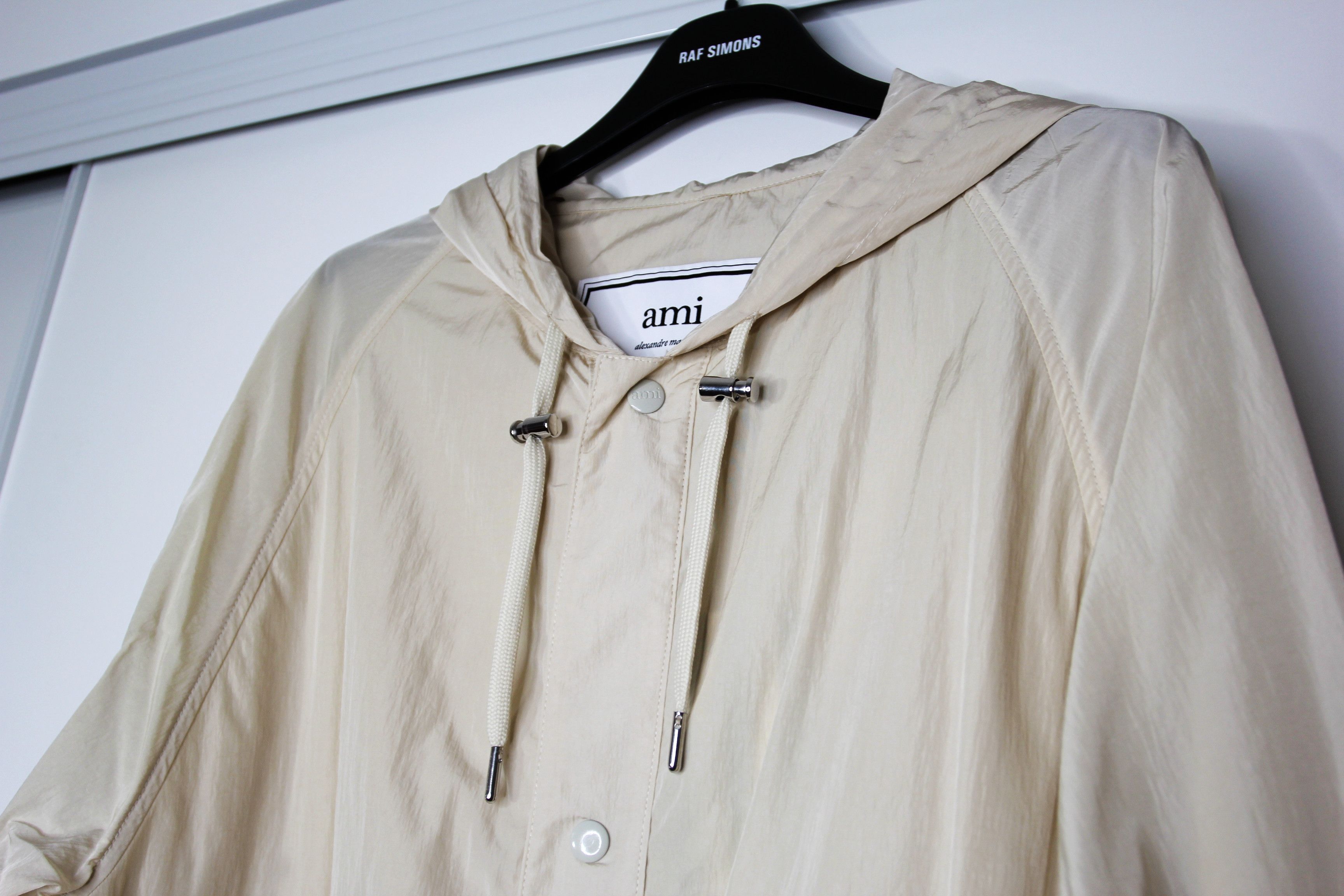 AMI BNWT SS19 AMI OFF WHITE LONG HOODED WINDBREAKER S Size US S / EU 44-46 / 1 - 4 Thumbnail