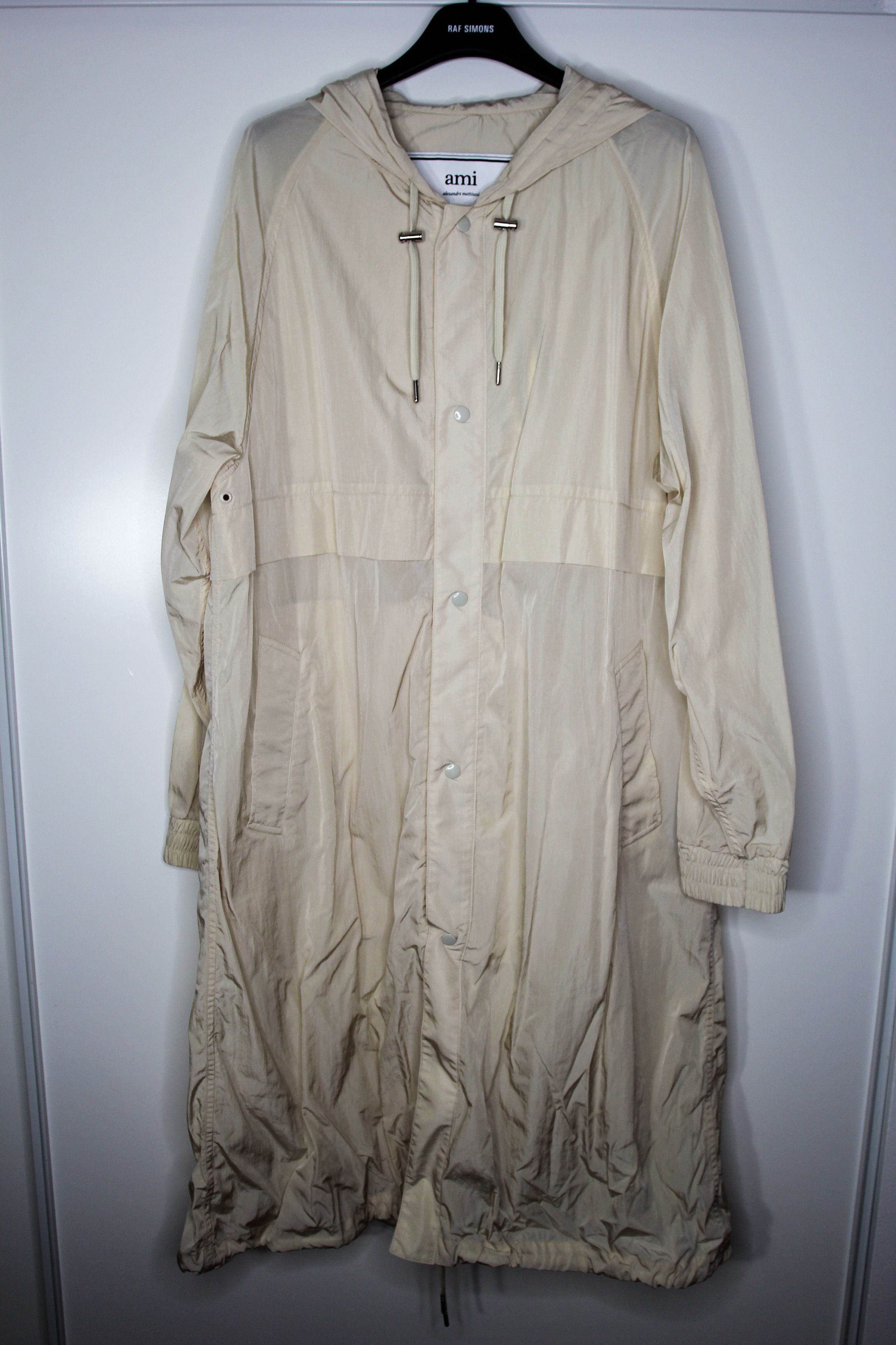 AMI BNWT SS19 AMI OFF WHITE LONG HOODED WINDBREAKER S Size US S / EU 44-46 / 1 - 2 Thumbnail