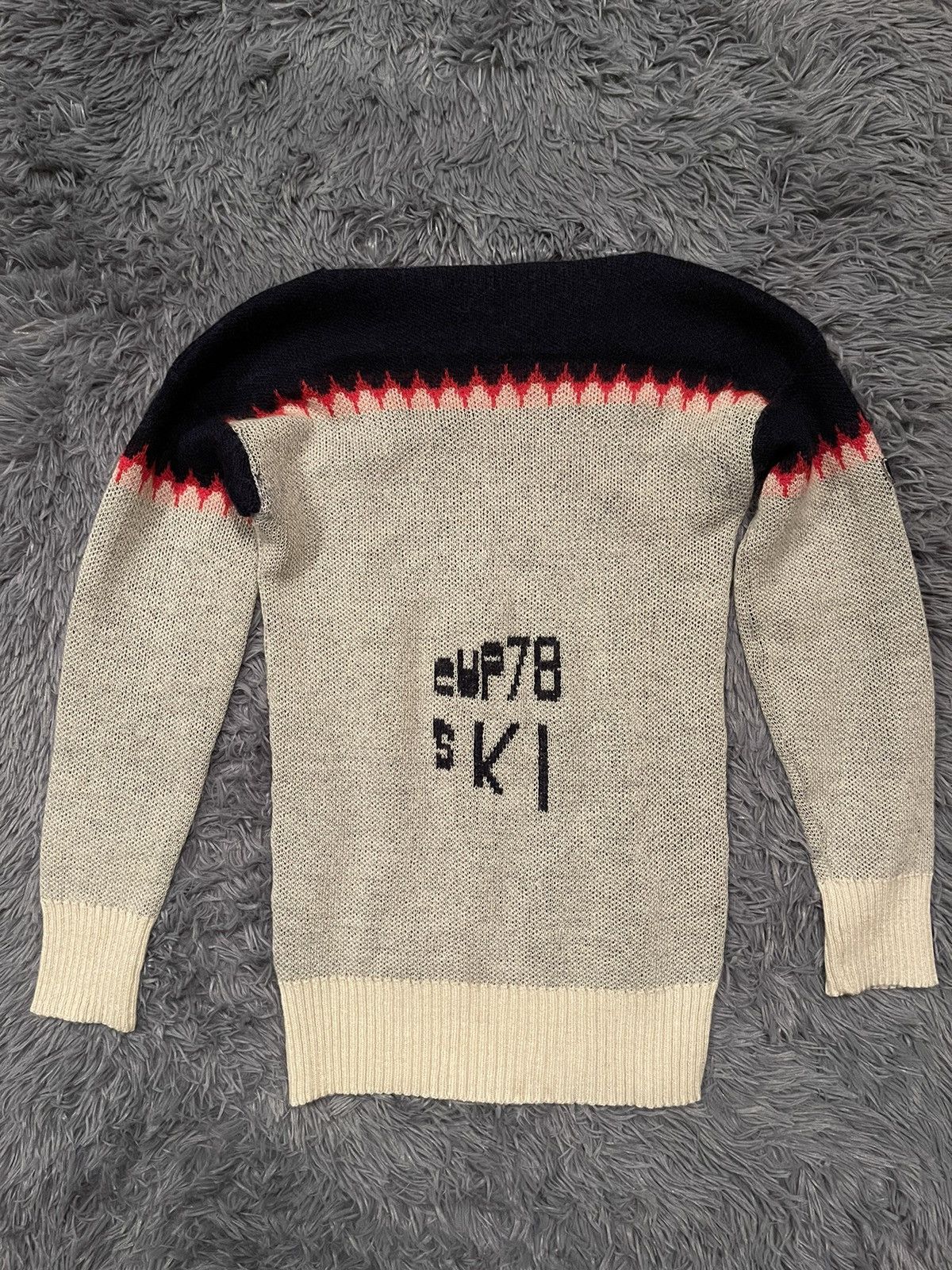 Vintage Vintage 1978 ski cup mohair sweater Size US S / EU 44-46 / 1 - 1 Thumbnail