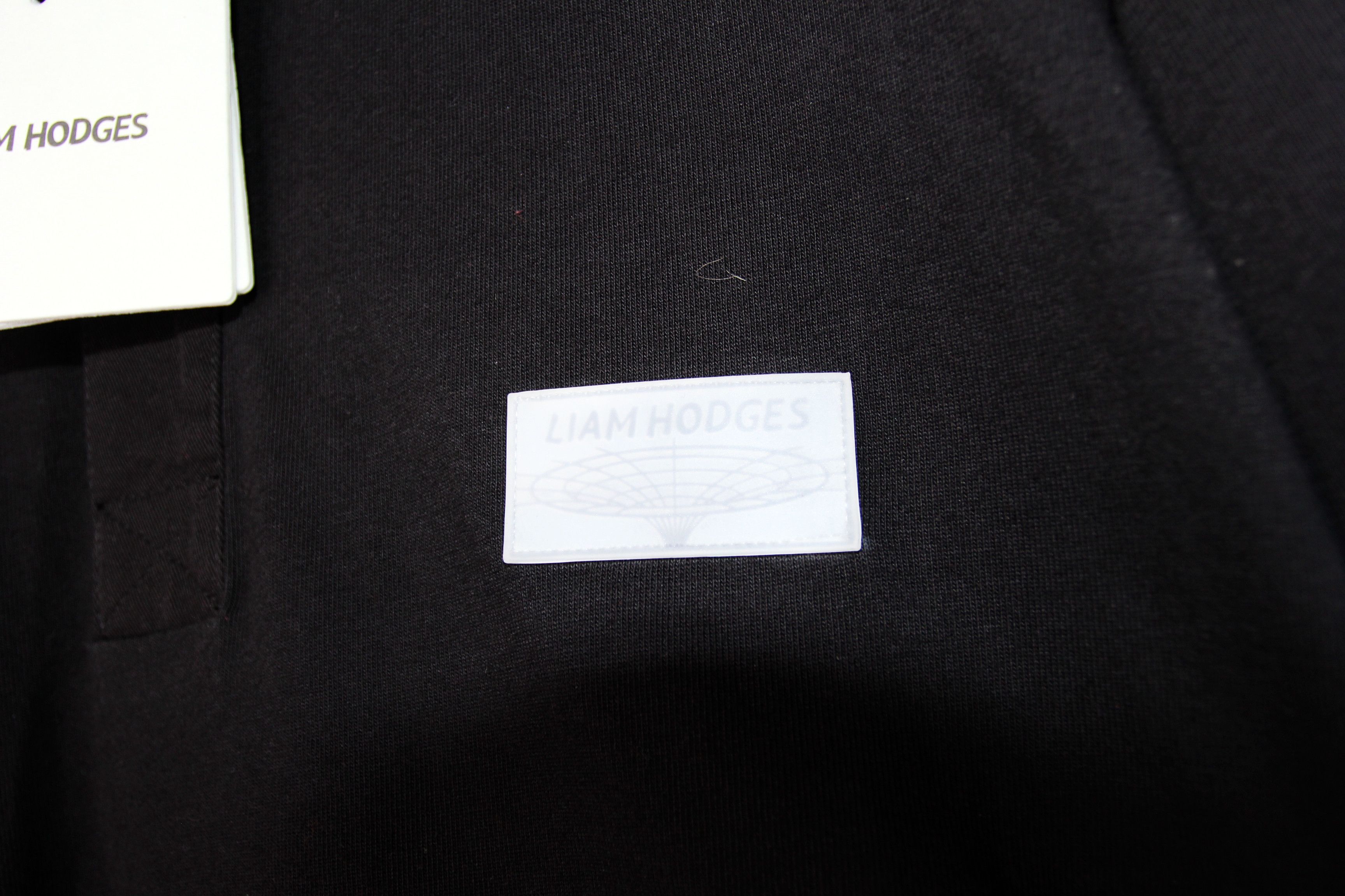 Liam Hodges BNWT SS20 LIAM HODGES RUBBERISED INSIGNIA RUGBY POLO L Size US L / EU 52-54 / 3 - 8 Thumbnail