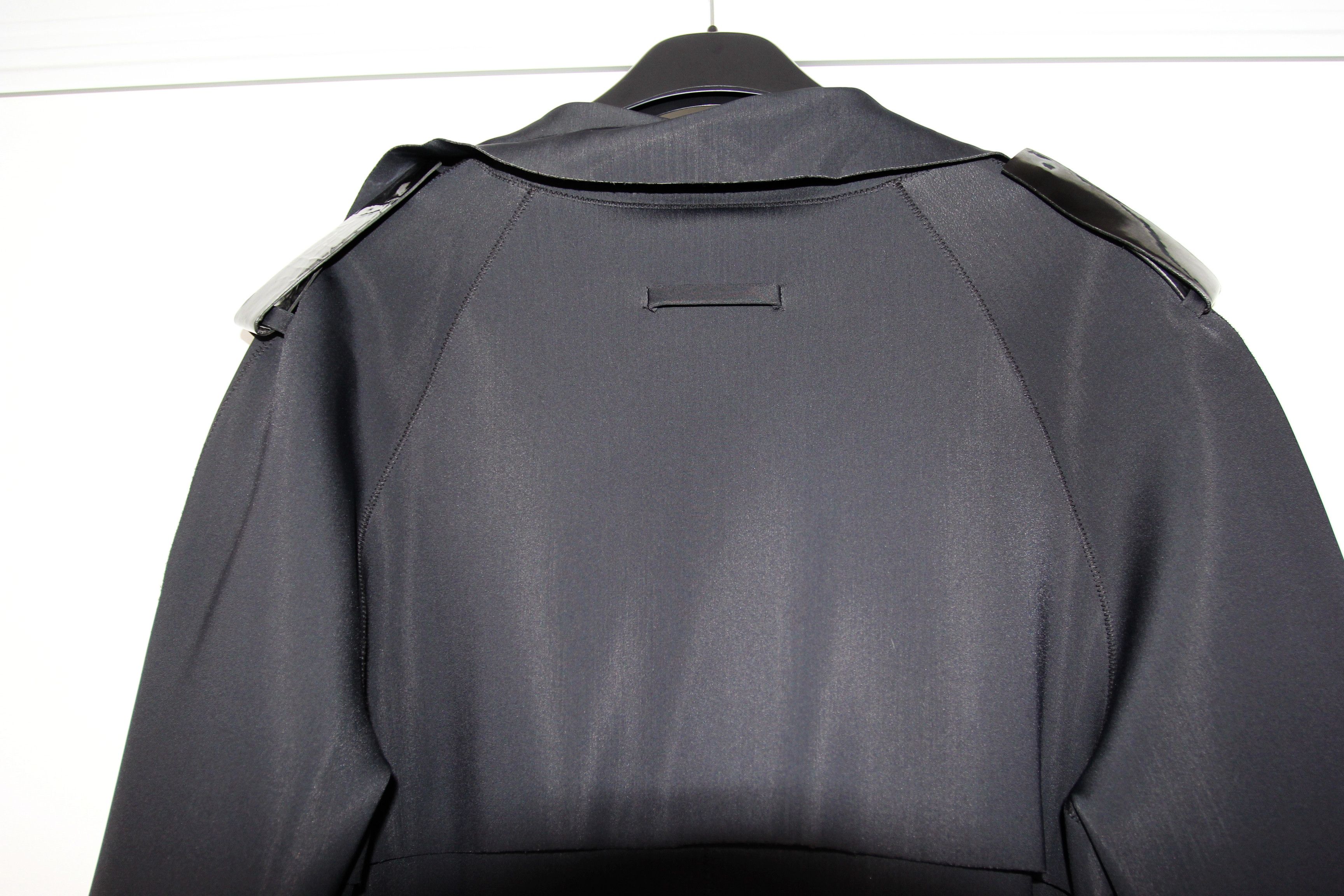 Jean Paul Gaultier AW11 JEAN PAUL GAULTIER RUNWAY #25 TECH MATERIAL COAT 46 Size US S / EU 44-46 / 1 - 11 Thumbnail