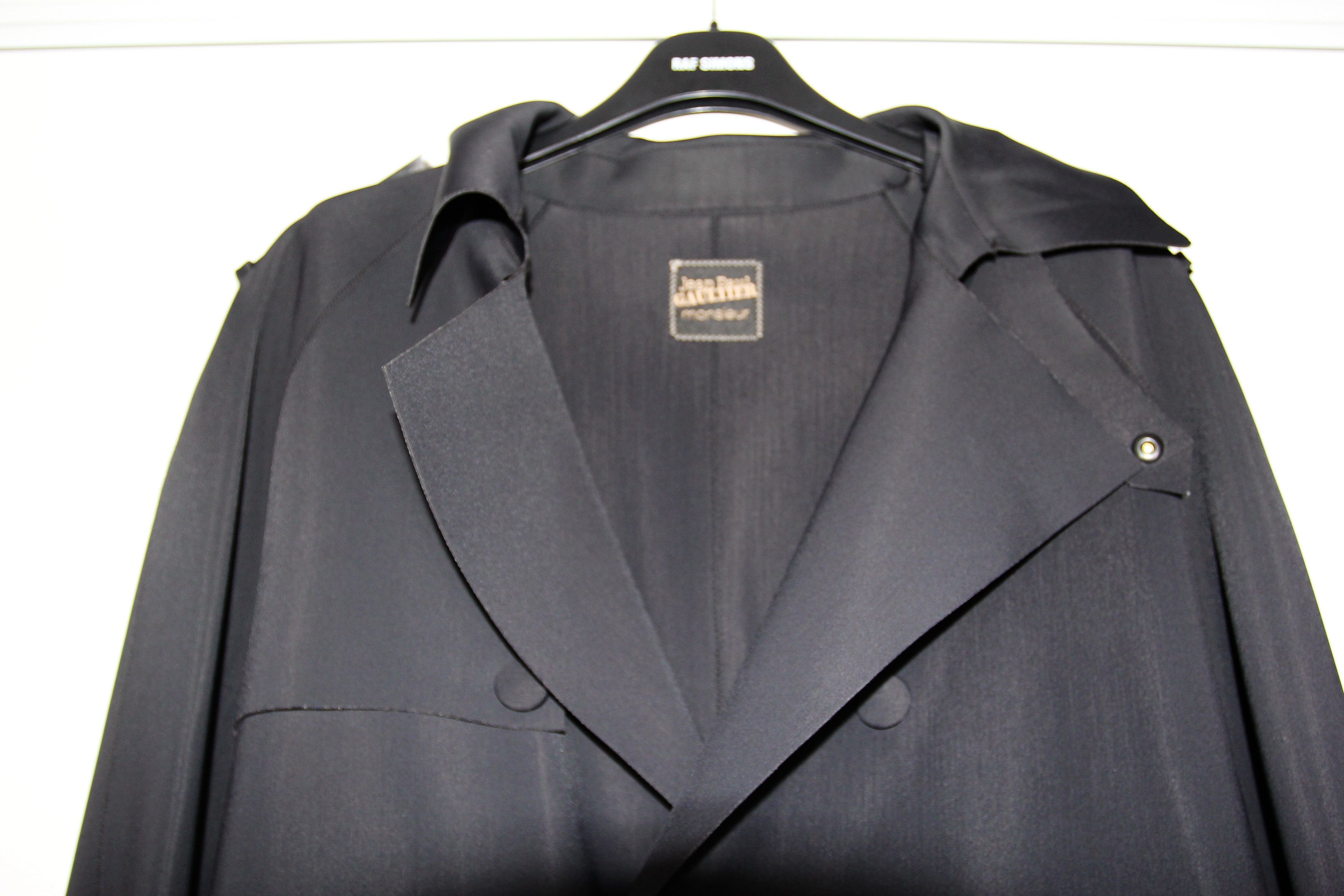 Jean Paul Gaultier AW11 JEAN PAUL GAULTIER RUNWAY #25 TECH MATERIAL COAT 46 Size US S / EU 44-46 / 1 - 5 Thumbnail