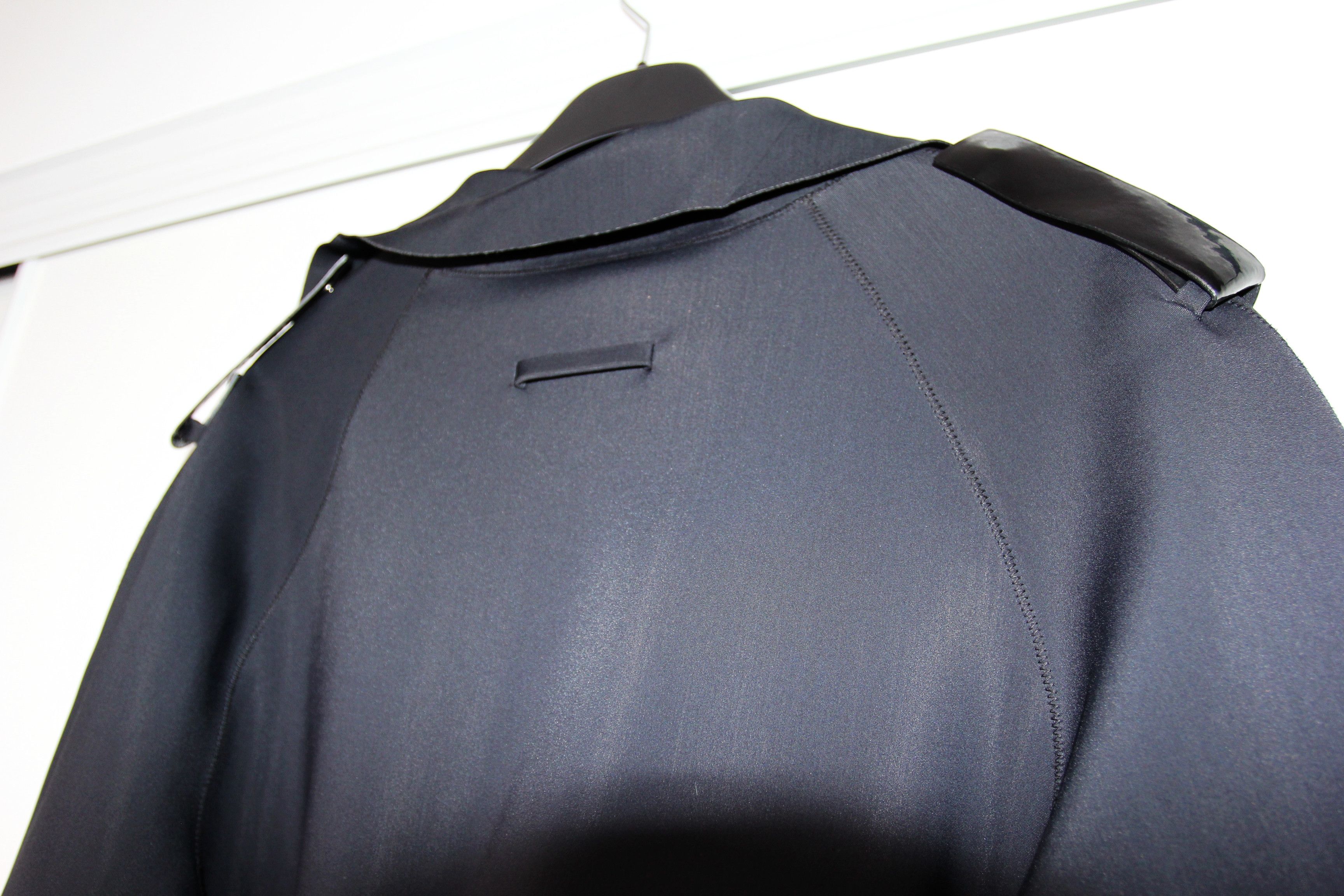 Jean Paul Gaultier AW11 JEAN PAUL GAULTIER RUNWAY #25 TECH MATERIAL COAT 46 Size US S / EU 44-46 / 1 - 10 Thumbnail