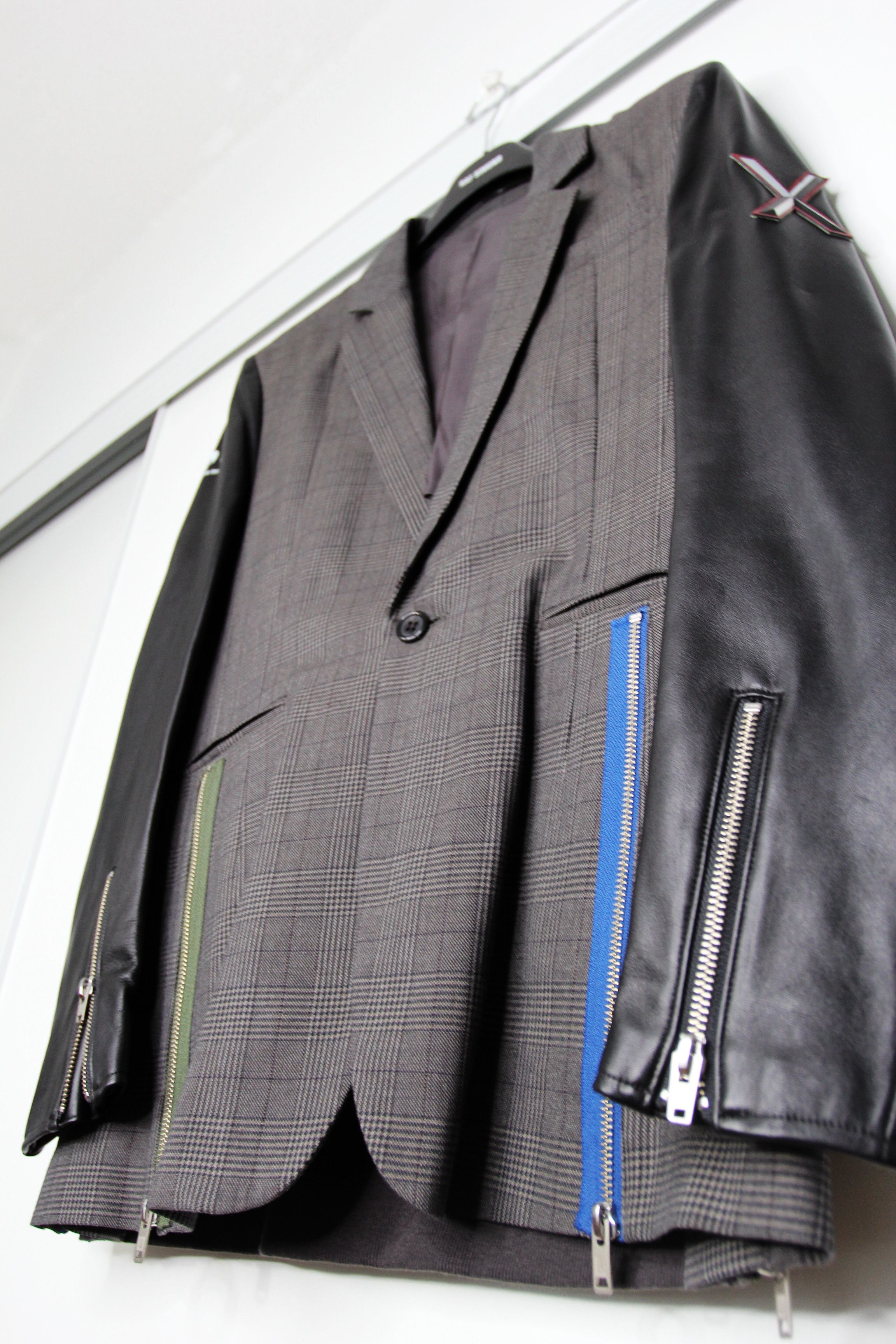 Undercover BNWT SS19 UNDERCOVER RUNWAY LOOK 31 SHADOW HOPPERS JACKET 1 Size US S / EU 44-46 / 1 - 6 Thumbnail