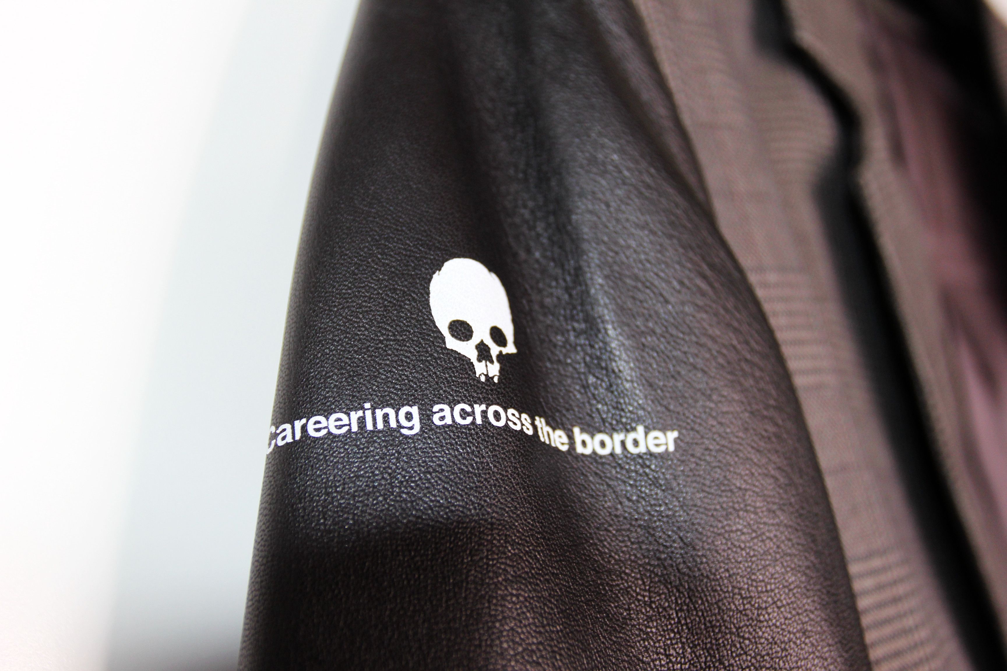 Undercover BNWT SS19 UNDERCOVER RUNWAY LOOK 31 SHADOW HOPPERS JACKET 1 Size US S / EU 44-46 / 1 - 8 Thumbnail