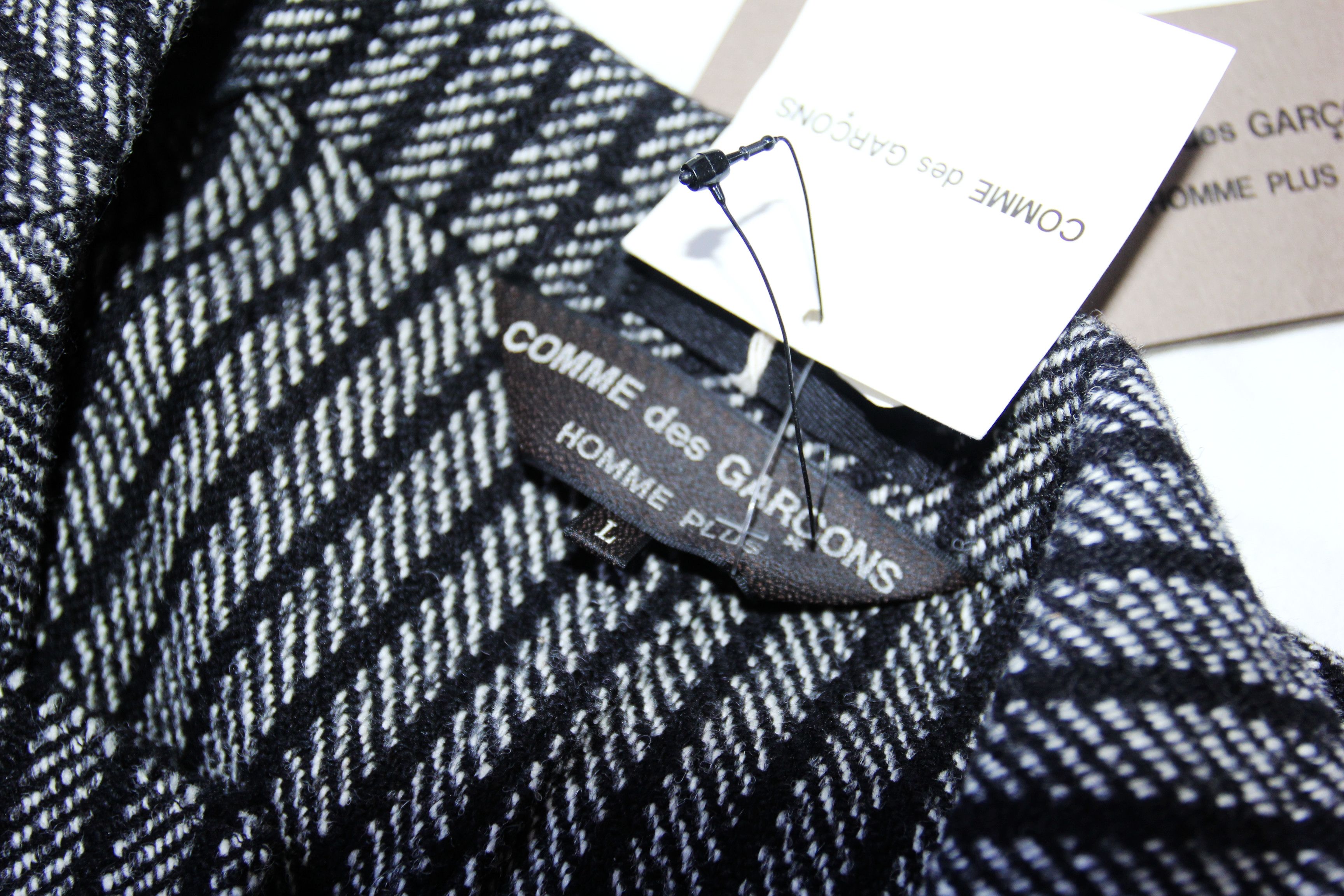 Comme des Garcons Homme Plus BNWT AW21 COMME DES GARCONS HOMME PLUS 2 IN 1 JACKET L Size US L / EU 52-54 / 3 - 13 Thumbnail