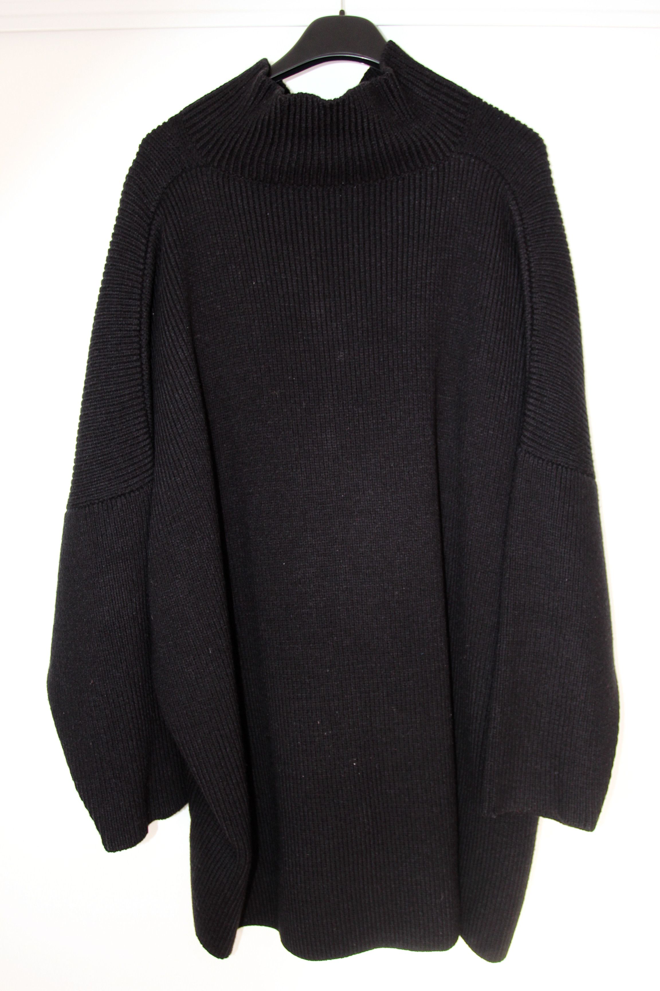 Kris Van Assche AW11 KRIS VAN ASSCHE OVERSIZED SWEATER S Size US S / EU 44-46 / 1 - 3 Thumbnail