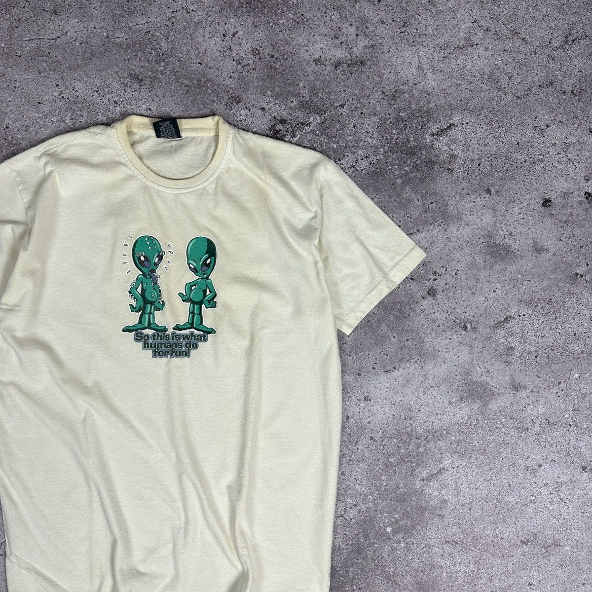 Vintage Vintage 90s Aliens Workshop Piercing humor tee Y2K OG rare Size US L / EU 52-54 / 3 - 2 Thumbnail