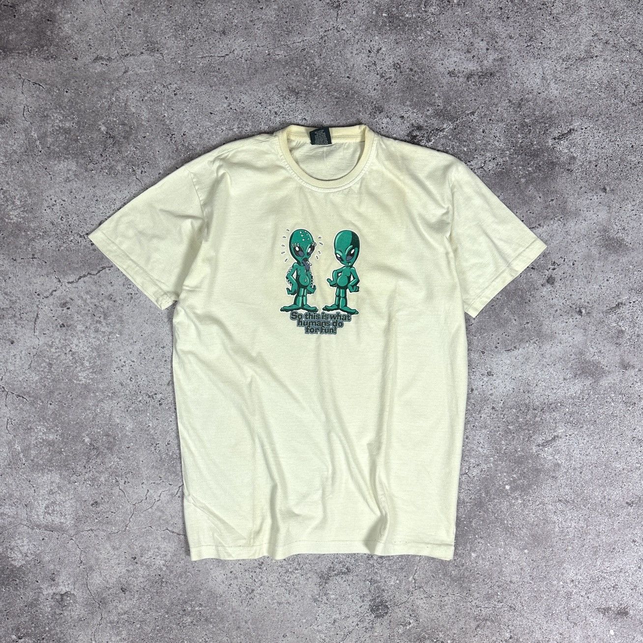 Vintage Vintage 90s Aliens Workshop Piercing humor tee Y2K OG rare Size US L / EU 52-54 / 3 - 1 Thumbnail