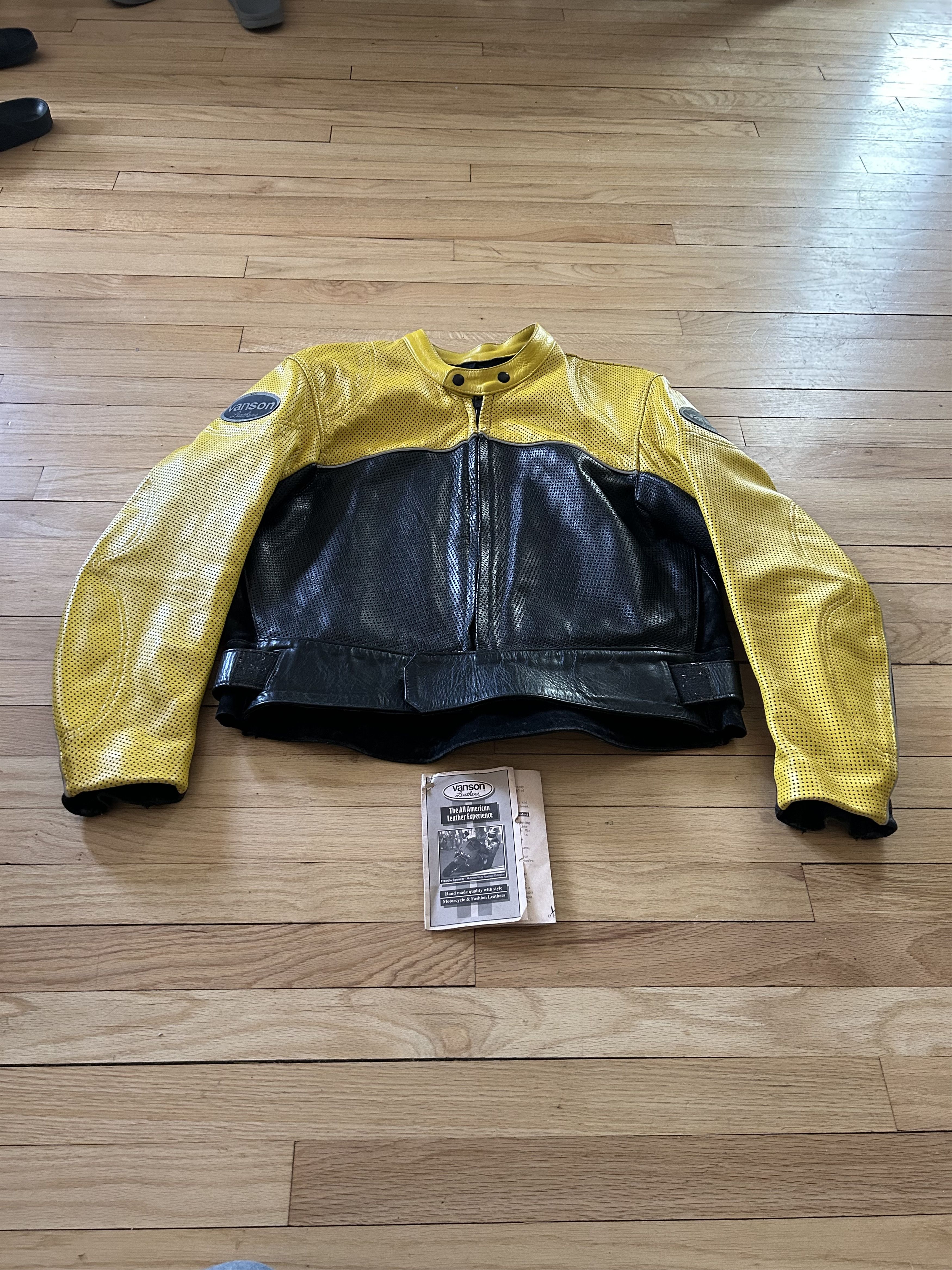 Vanson Leather Motorcycle Jacket Mens 46