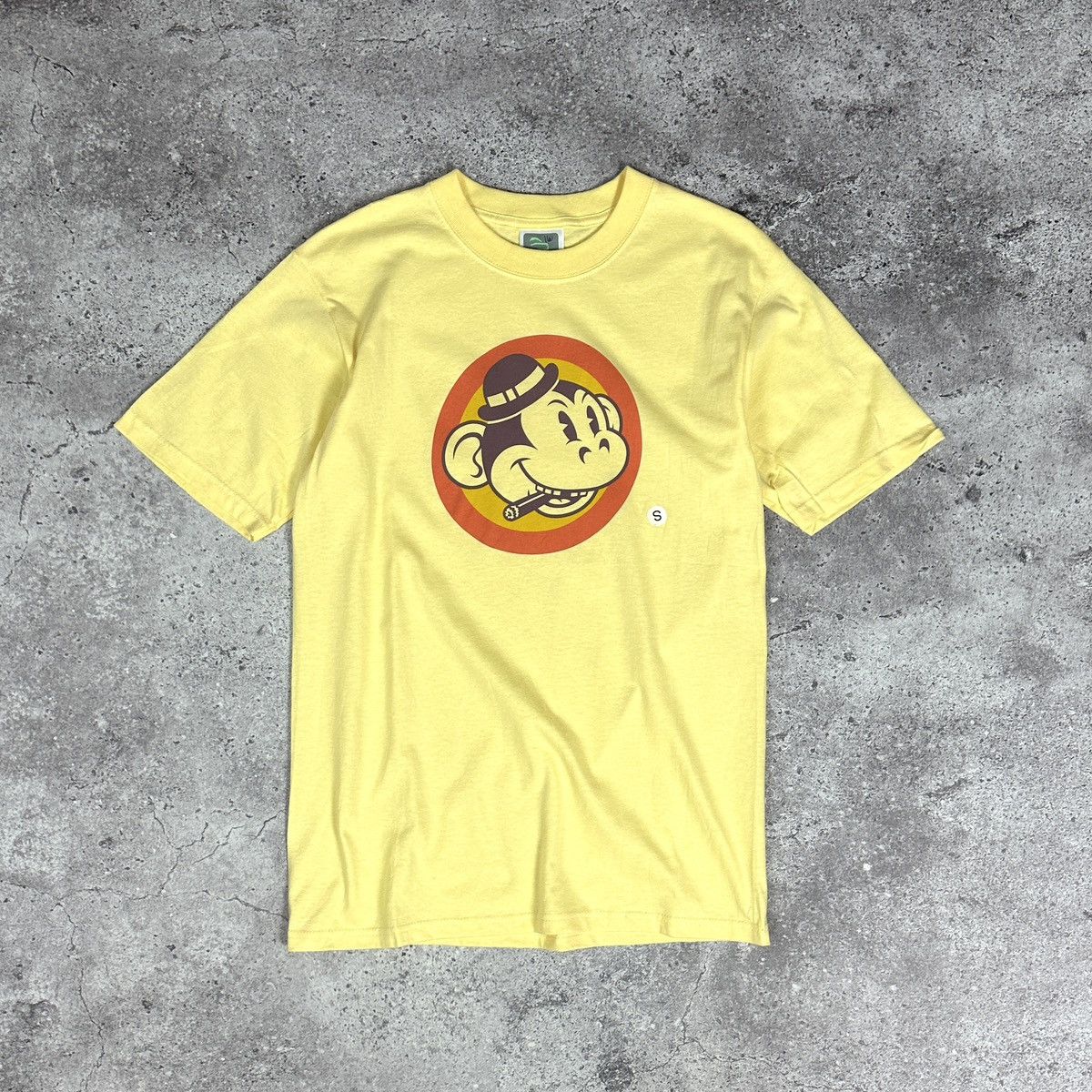 Xlarge Xlarge Smoking Monkey logo Yellow tee made in USA Japanese Size US S / EU 44-46 / 1 - 1 Thumbnail