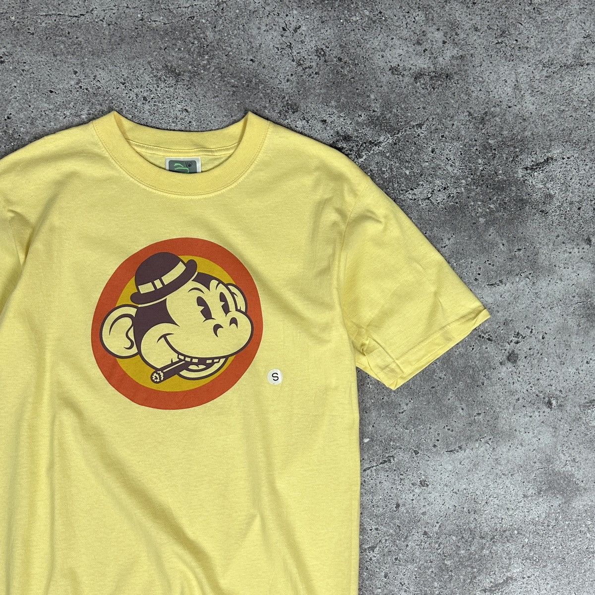 Xlarge Xlarge Smoking Monkey logo Yellow tee made in USA Japanese Size US S / EU 44-46 / 1 - 2 Thumbnail