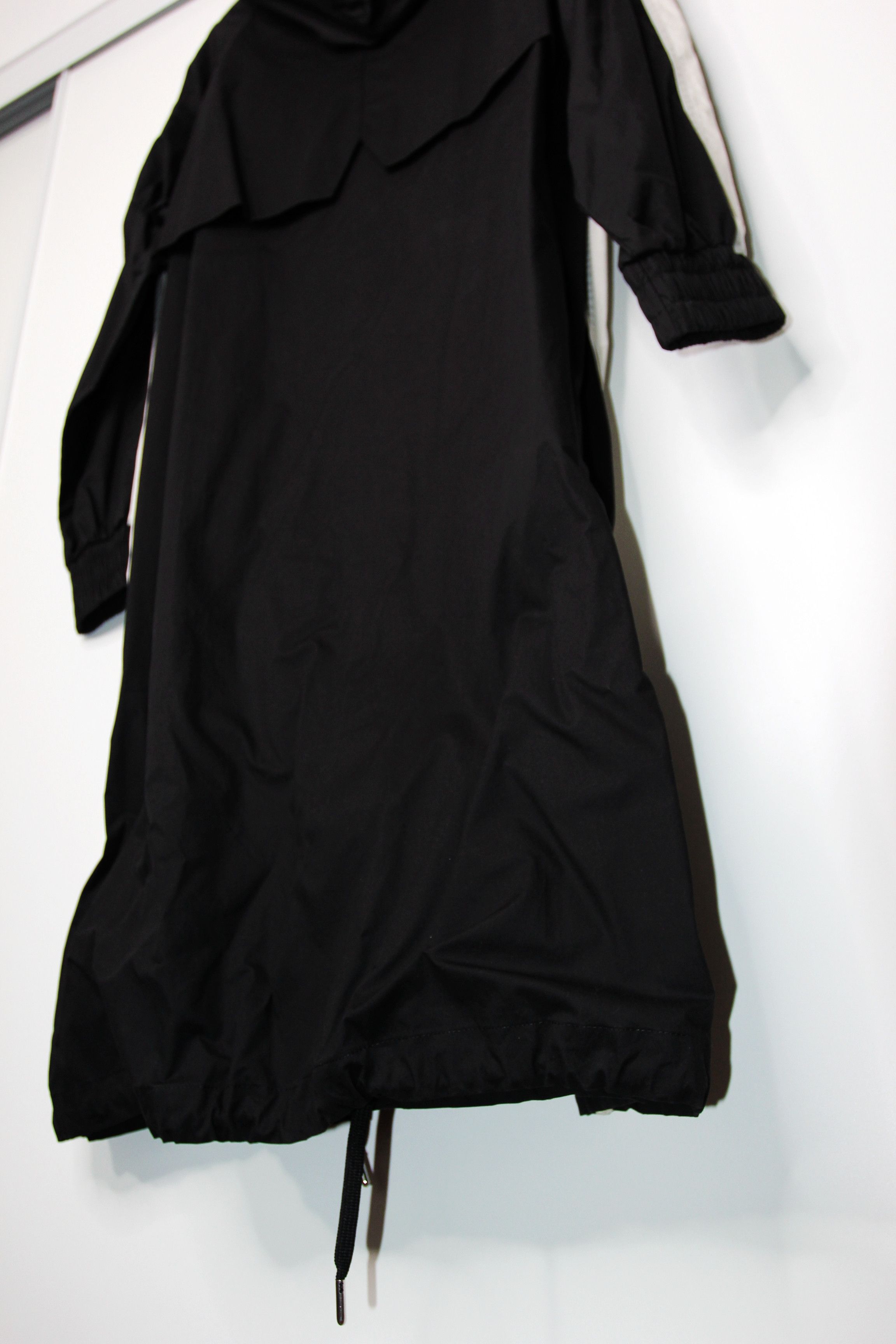 AMI BNWT SS19 AMI LONG HOODED WINDBREAKER S Size US S / EU 44-46 / 1 - 9 Thumbnail