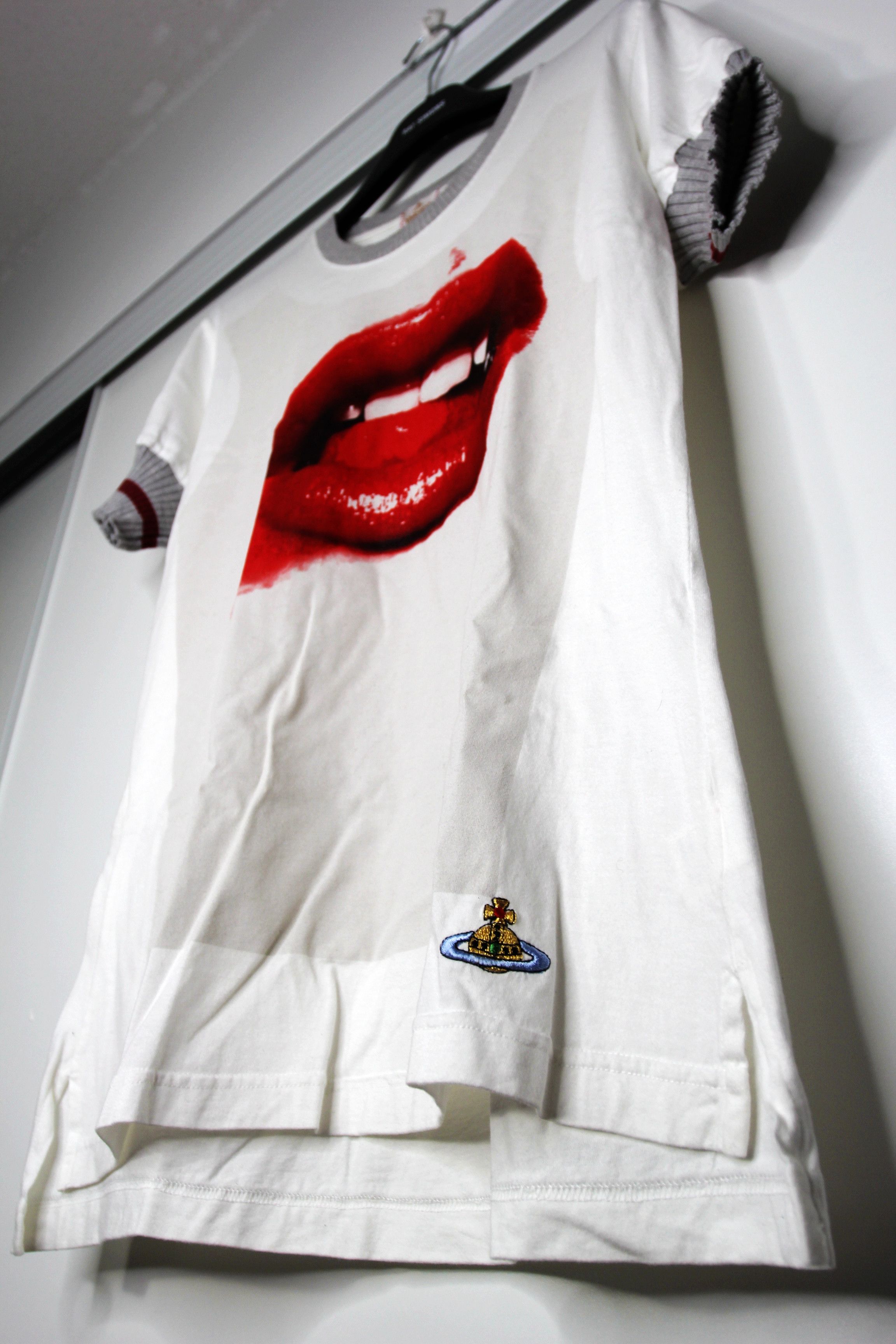 Vivienne Westwood SS05 VIVIENNE WESTWOOD MARILYN MANSON "LIPS" TSHIRT L Size US L / EU 52-54 / 3 - 9 Thumbnail