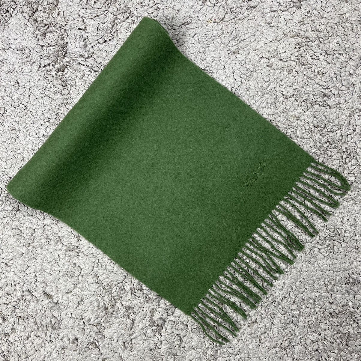 Vintage Vintage United Colours Of Benetton Wool Scarf/Muffler Size ONE SIZE - 1 Thumbnail