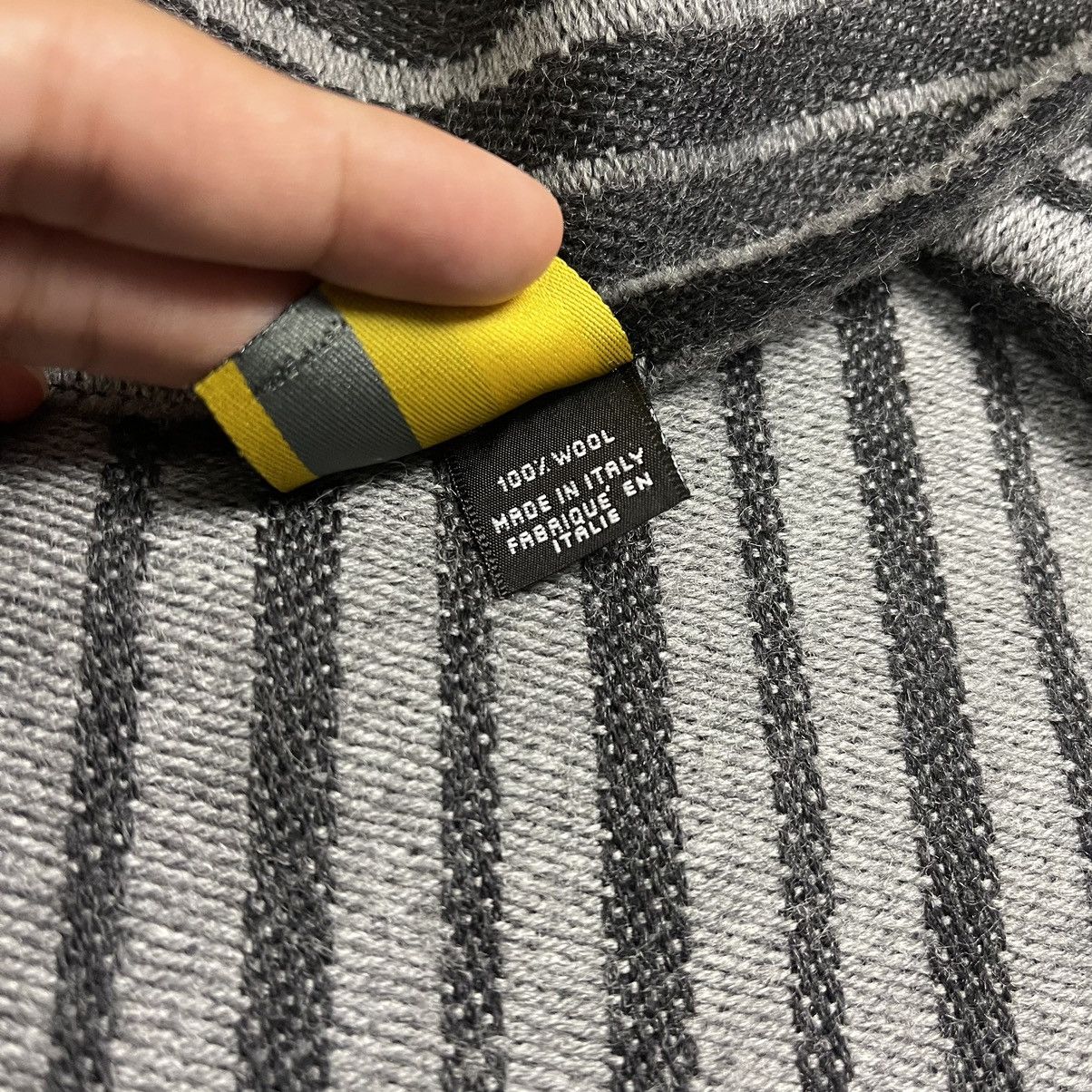 Fendi Vintage Fendi Wool Scarf/Muffler Size ONE SIZE - 7 Thumbnail