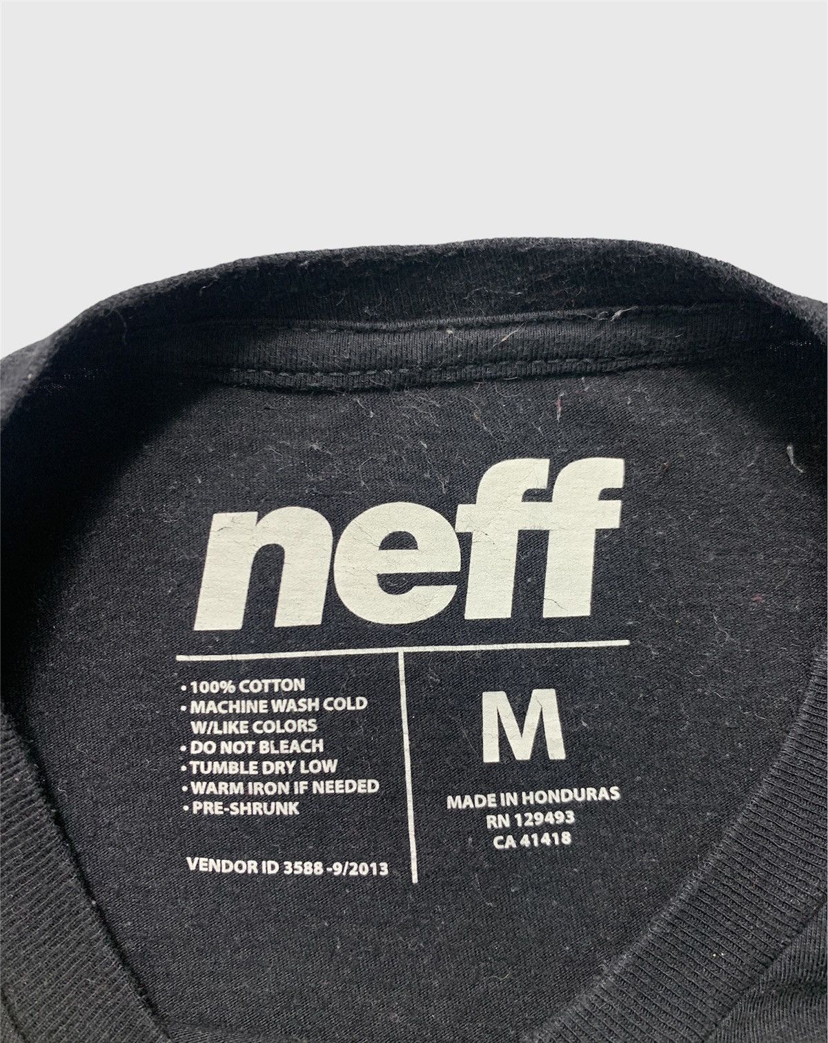 NEFF × Rap Tees Neff Biz Niz Big Logo Tee Size US M / EU 48-50 / 2 - 6 Thumbnail