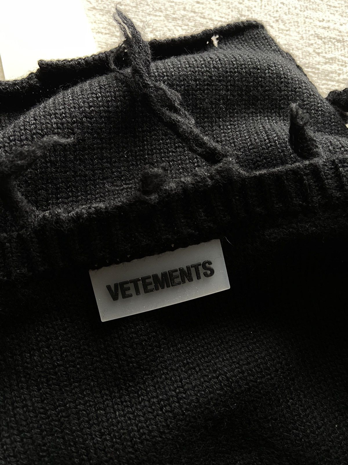 Vetements NEW | BLACK SUPER HEAVY DISTRESSED WOOL KNIT SWEATER BLACK Size US XS / EU 42 / 0 - 5 Thumbnail