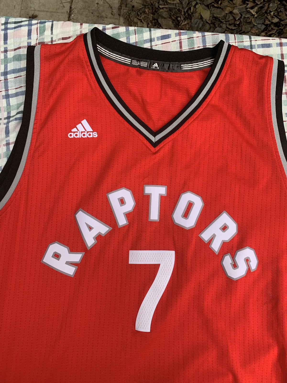 Adidas × NBA × Vintage Adidas NBA Toronto Raptors Kyle Lowry Jersey Size US L / EU 52-54 / 3 - 4 Thumbnail