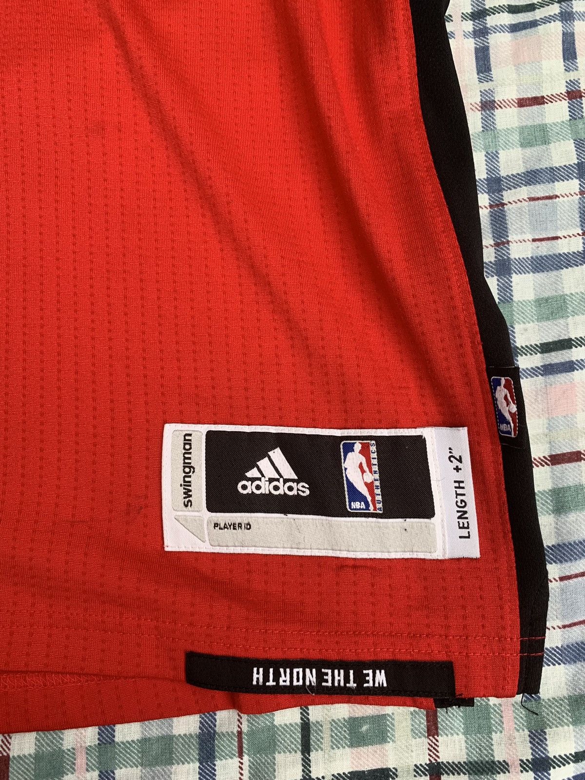 Adidas × NBA × Vintage Adidas NBA Toronto Raptors Kyle Lowry Jersey Size US L / EU 52-54 / 3 - 3 Thumbnail