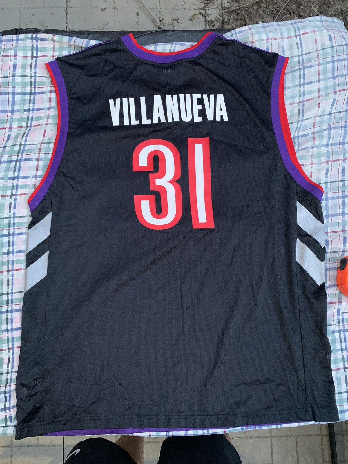NBA × Reebok × Vintage Reebok Toronto Raptors Charlie Villanueva Size US XL / EU 56 / 4 - 8 Thumbnail