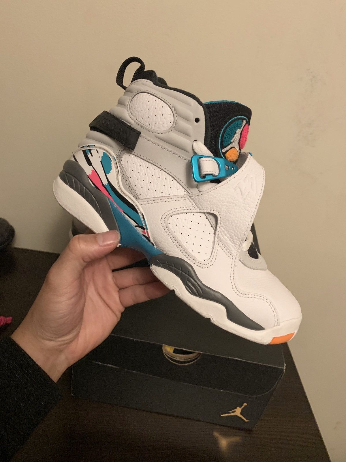 Jordan Brand × Nike Air Jordan 8 Retro GS South Beach Size US 5.5 / EU 38 - 8 Thumbnail