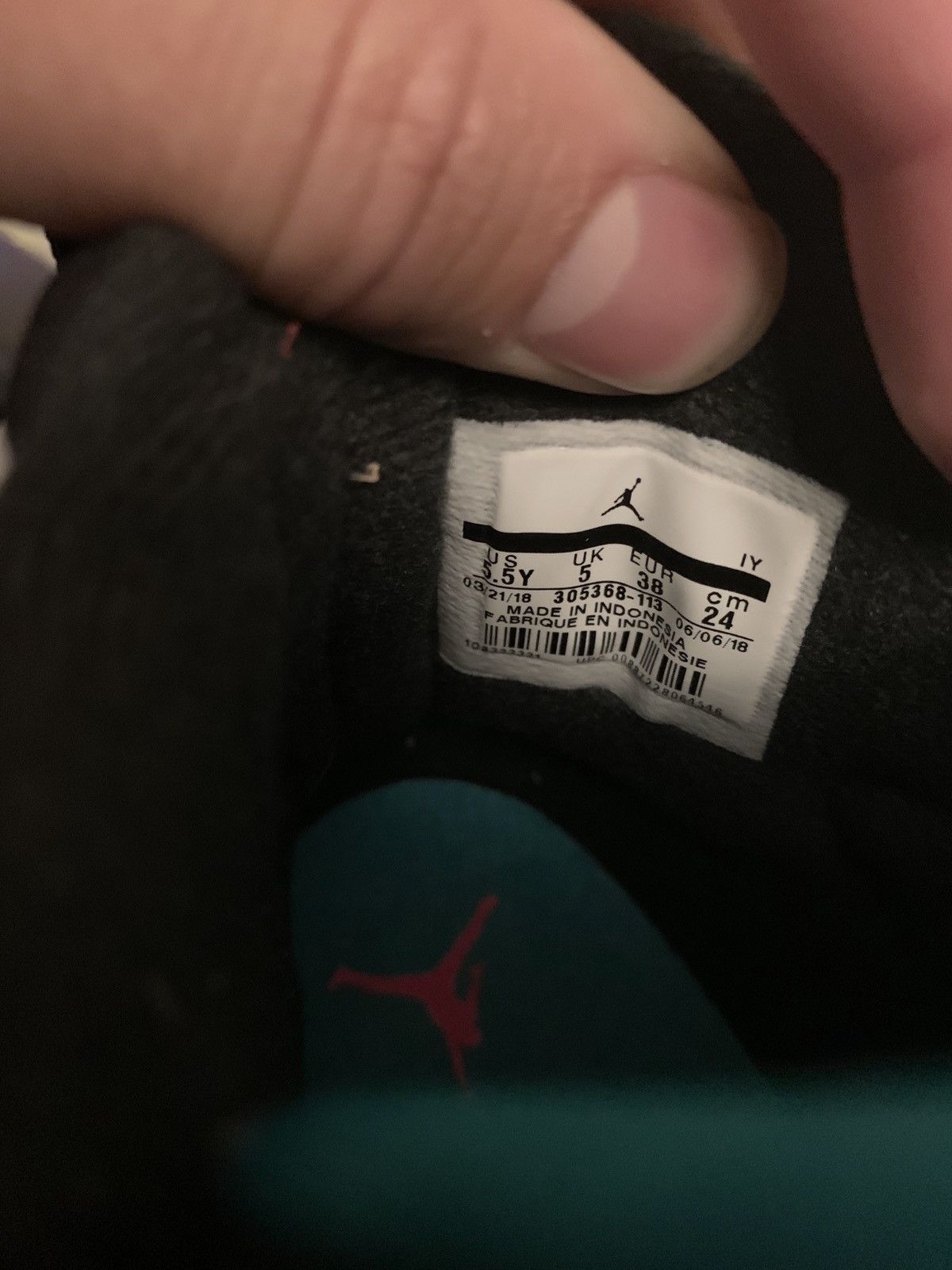 Jordan Brand × Nike Air Jordan 8 Retro GS South Beach Size US 5.5 / EU 38 - 7 Thumbnail