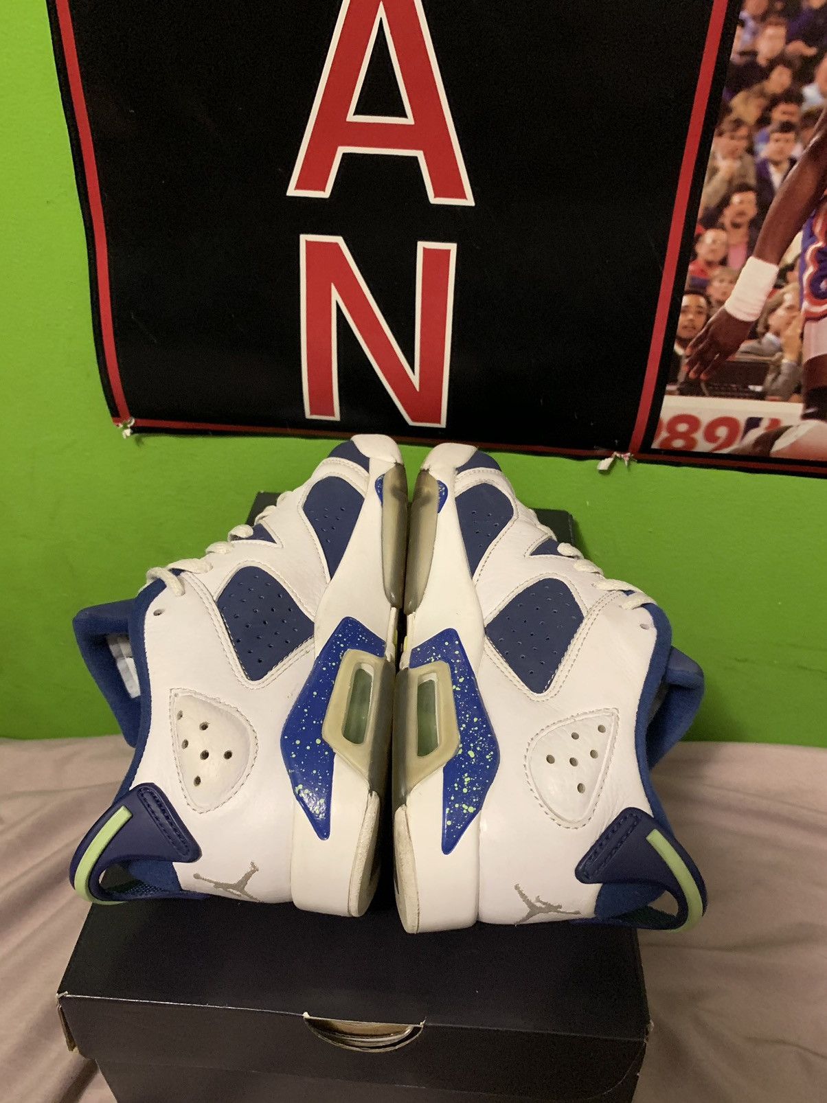 Jordan Brand × Nike Air Jordan 6 Low BG Ghost Green Size US 5 / EU 37 - 4 Thumbnail