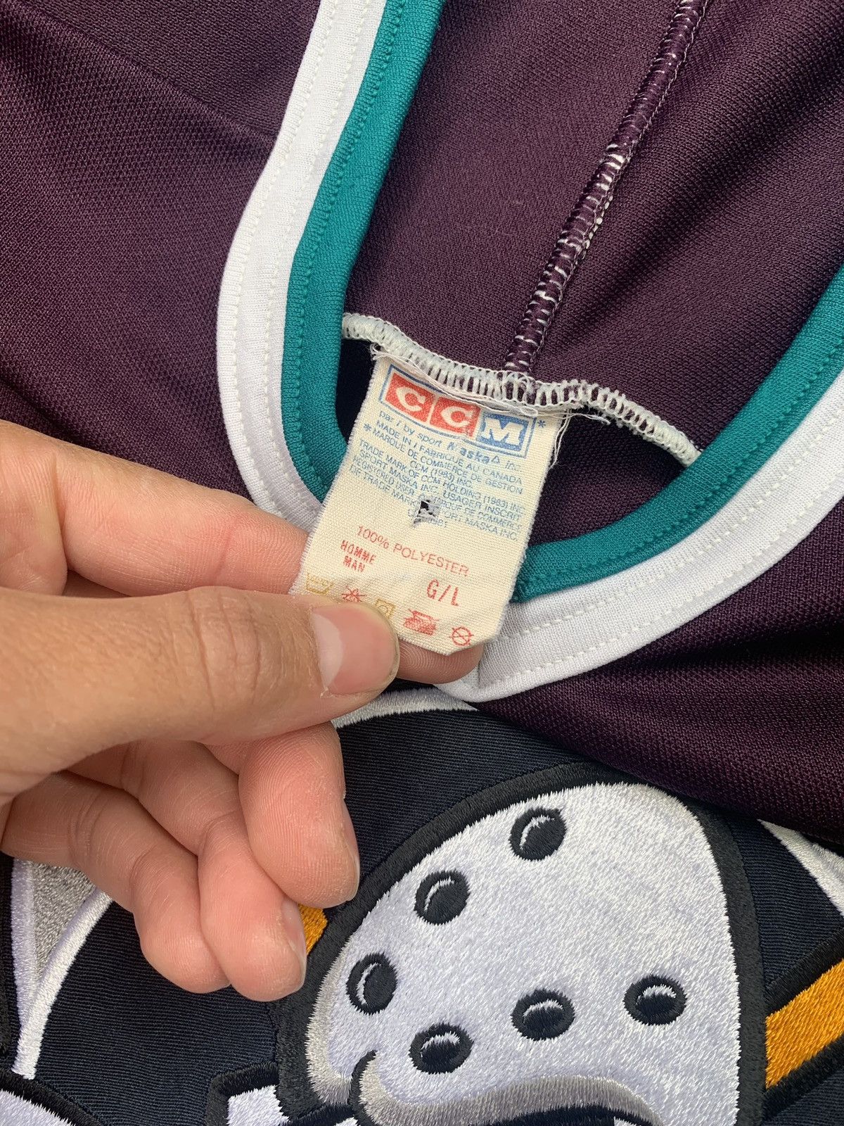 Ccm × NHL × Vintage Vintage Mighty Ducks of Anaheim NHL Jersey Size US L / EU 52-54 / 3 - 4 Thumbnail