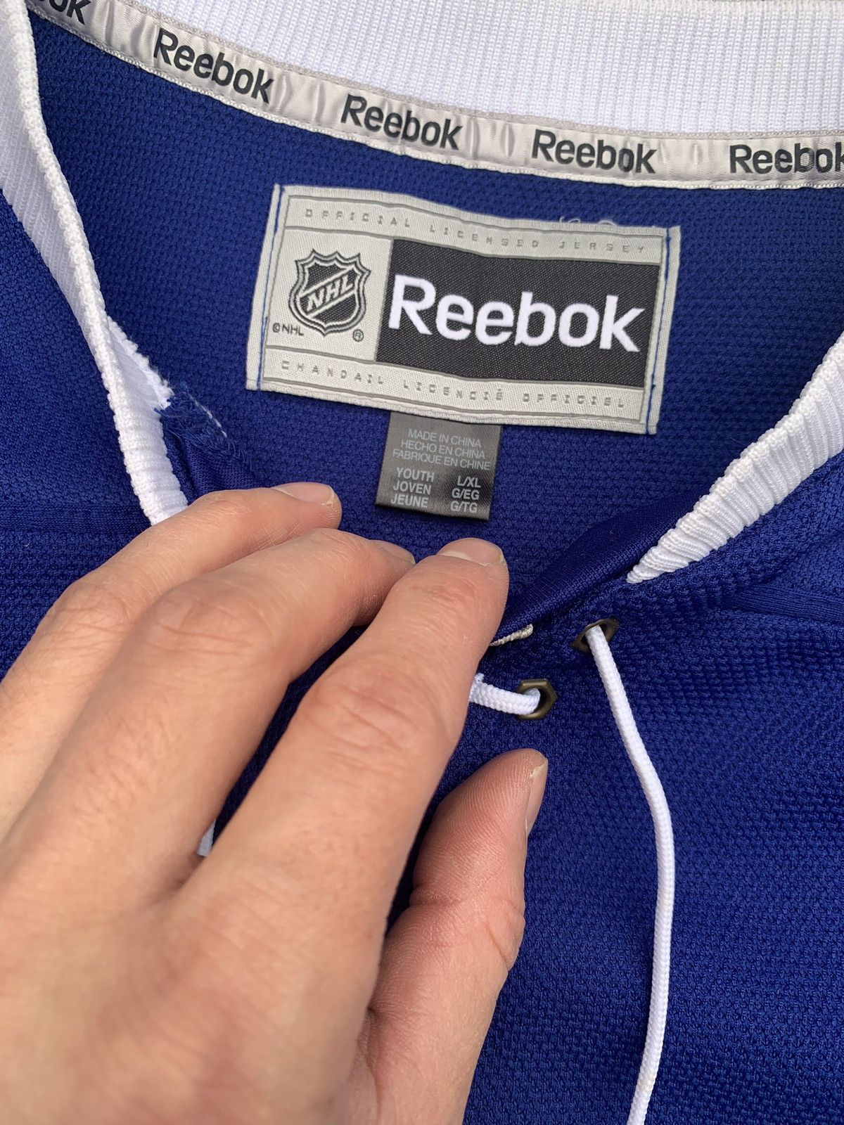 NHL × Reebok Reebok Toronto Maple Leafs Leo Komarov NHL Jersey Size US XS / EU 42 / 0 - 4 Thumbnail