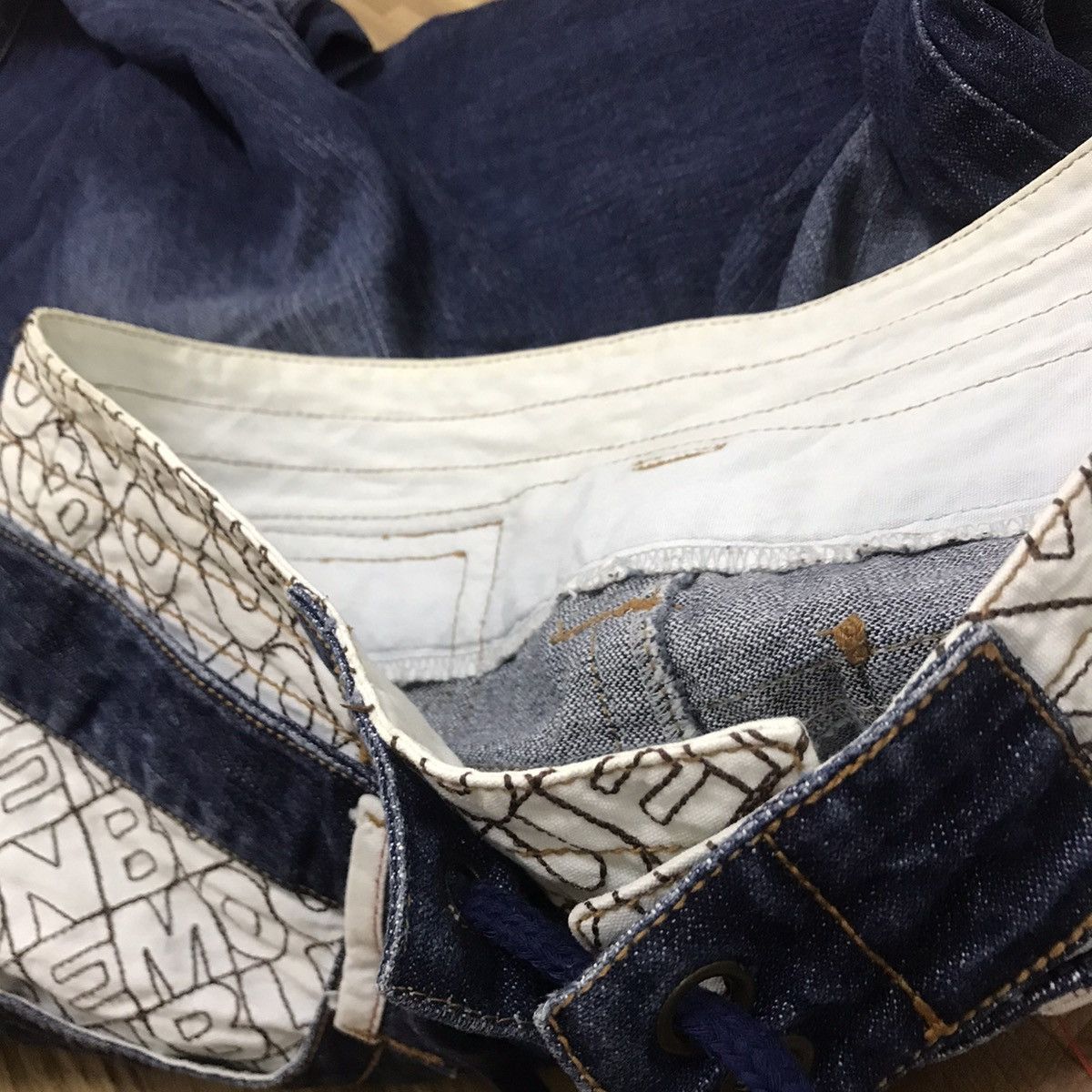 Designer × Japanese Brand Blue moon blue embroidery japanese denim pants Size US 30 / EU 46 - 10 Thumbnail