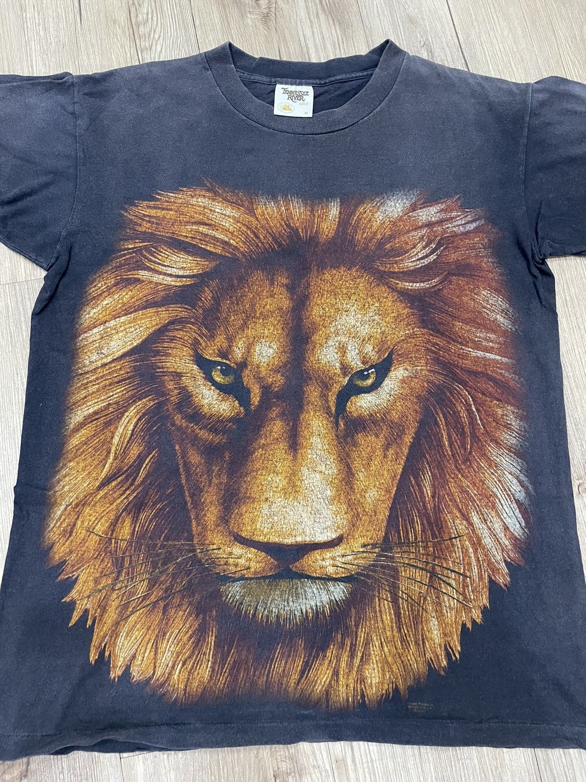 Vintage Vintage 90s Lion The King Of The Jungle T shirt Size US M / EU 48-50 / 2 - 2 Thumbnail