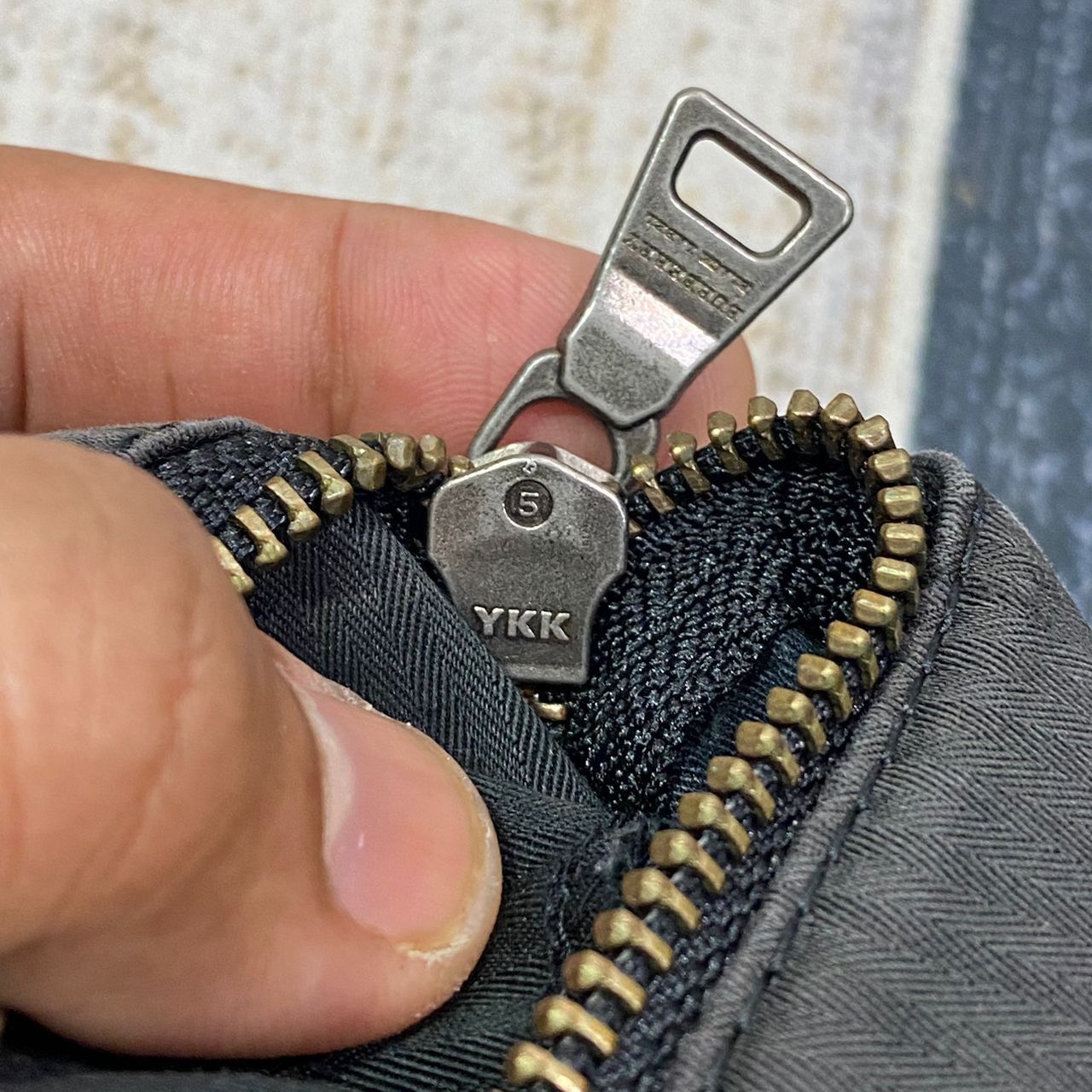 Burberry × If Six Was Nine × Le Grande Bleu (L.G.B.) Burberry Black Label Multi-Pocket Cargo Pants Size US 31 - 16 Thumbnail