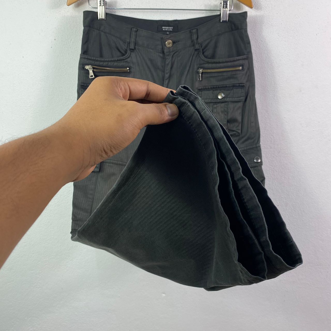 Burberry × If Six Was Nine × Le Grande Bleu (L.G.B.) Burberry Black Label Multi-Pocket Cargo Pants Size US 31 - 9 Thumbnail