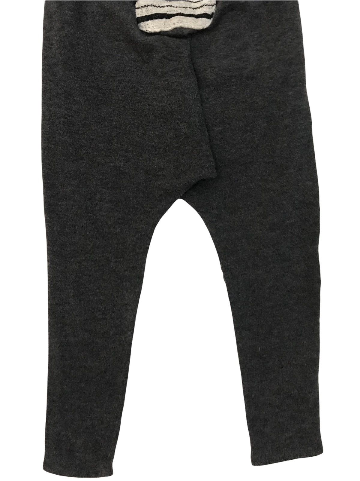 Yohji Yamamoto Yohji Yamamoto dropped cropped high waist pants Size US 30 / EU 46 - 6 Thumbnail