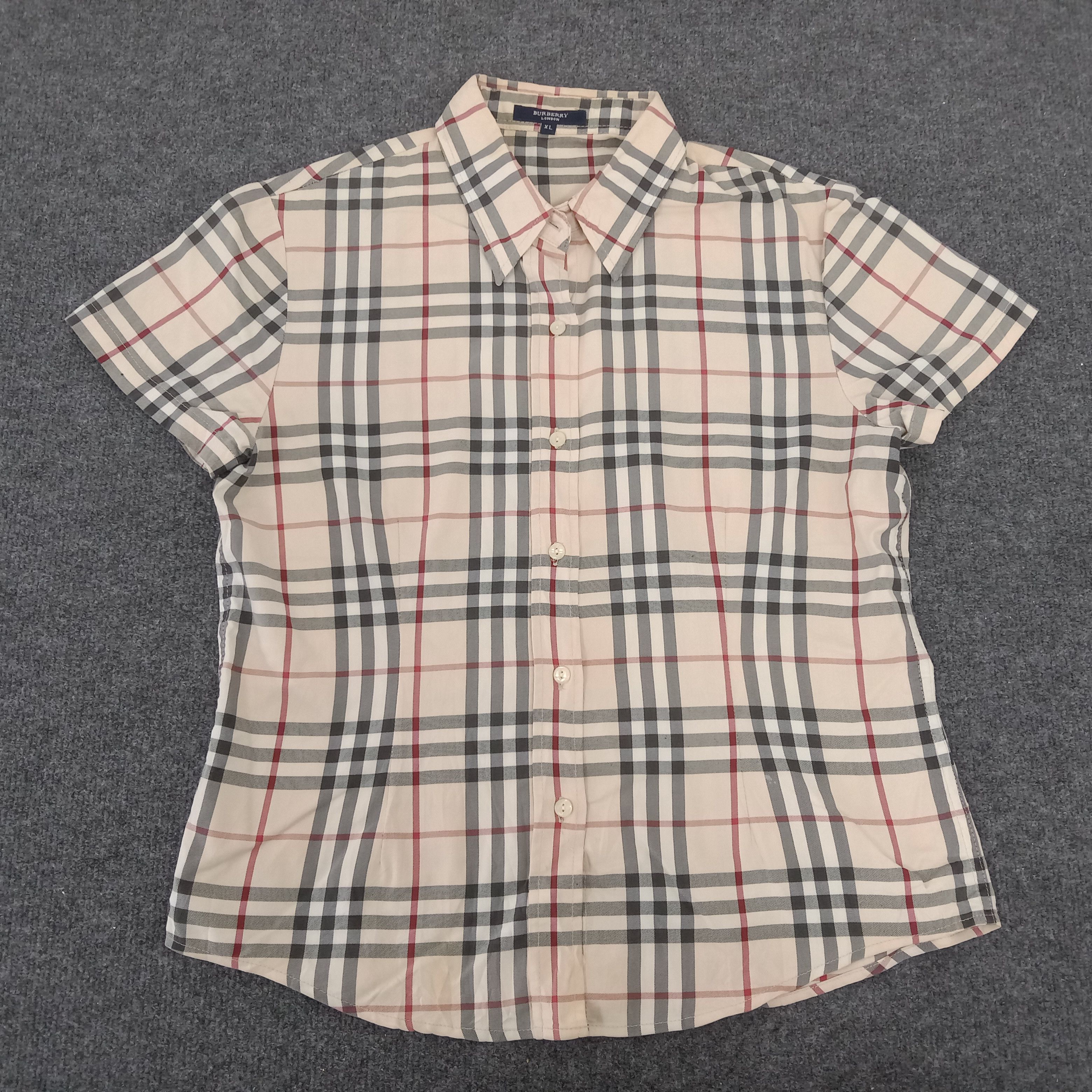 Burberry × Vintage Burberry London Nova Check Shirt Button Up Size M / US 6-8 / IT 42-44 - 1 Thumbnail