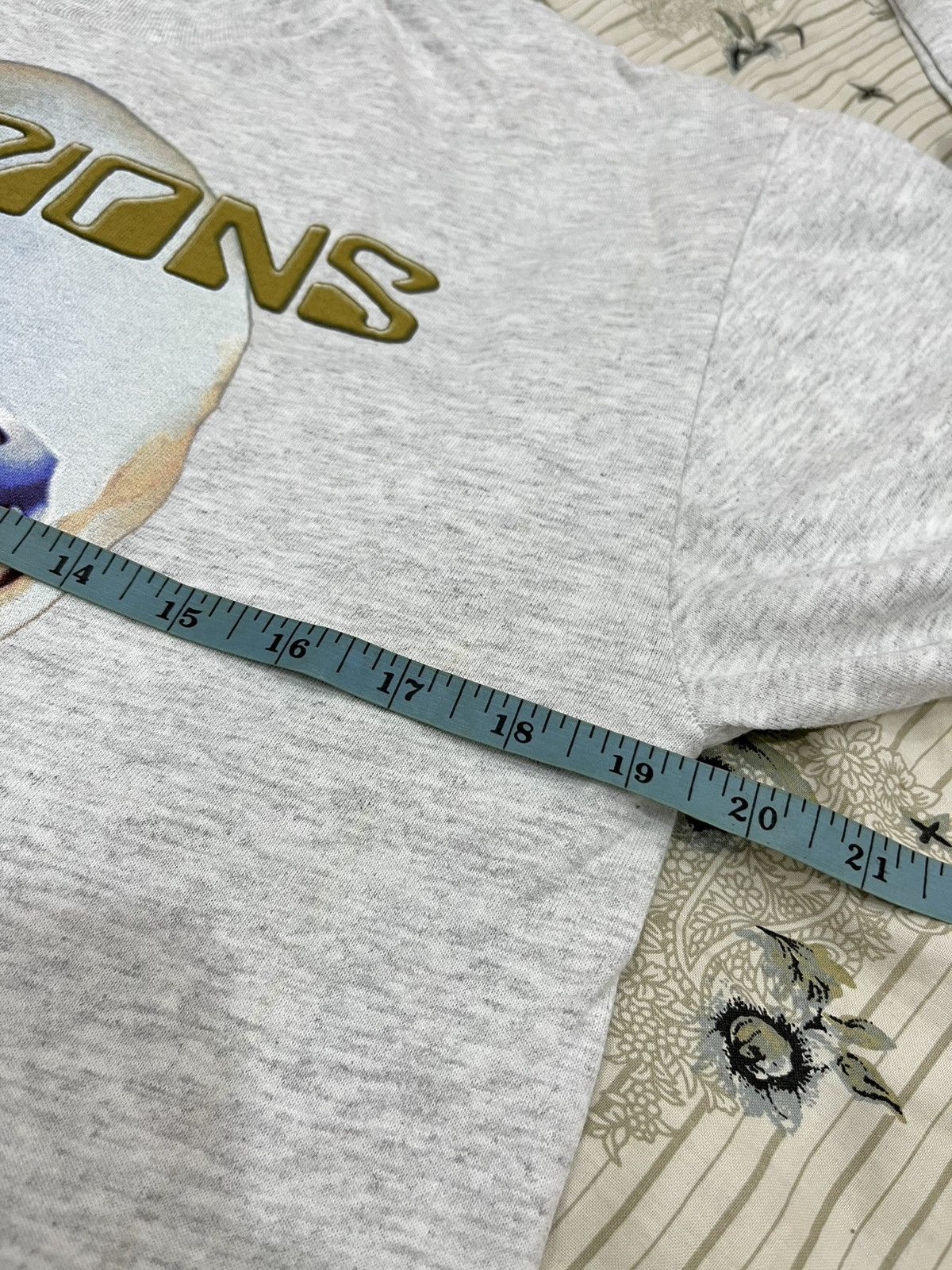 Band Tees E. VINTAGE SCORPIONS LONG SLEEVE TSHIRT Size US M / EU 48-50 / 2 - 7 Thumbnail