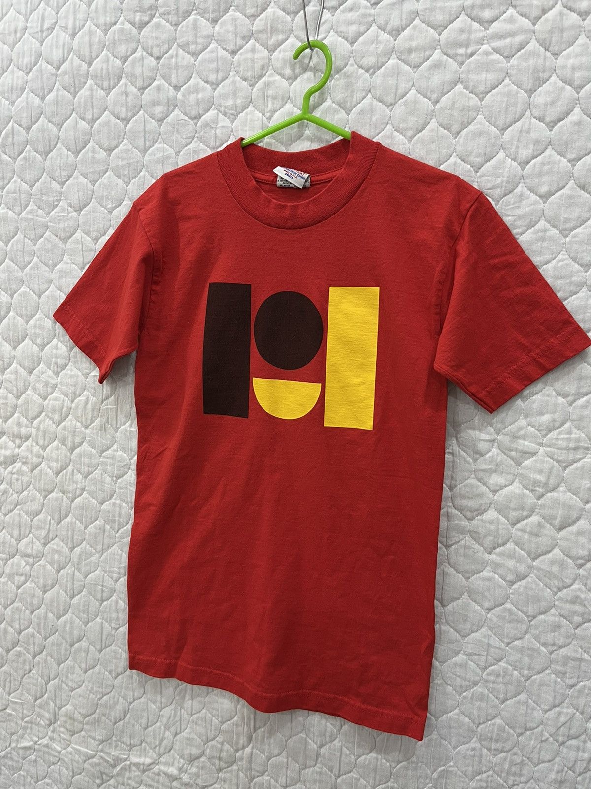 Band Tees × Vintage E. VINTAGE PEARL JAM RED TSHIRT Size US S / EU 44-46 / 1 - 3 Thumbnail