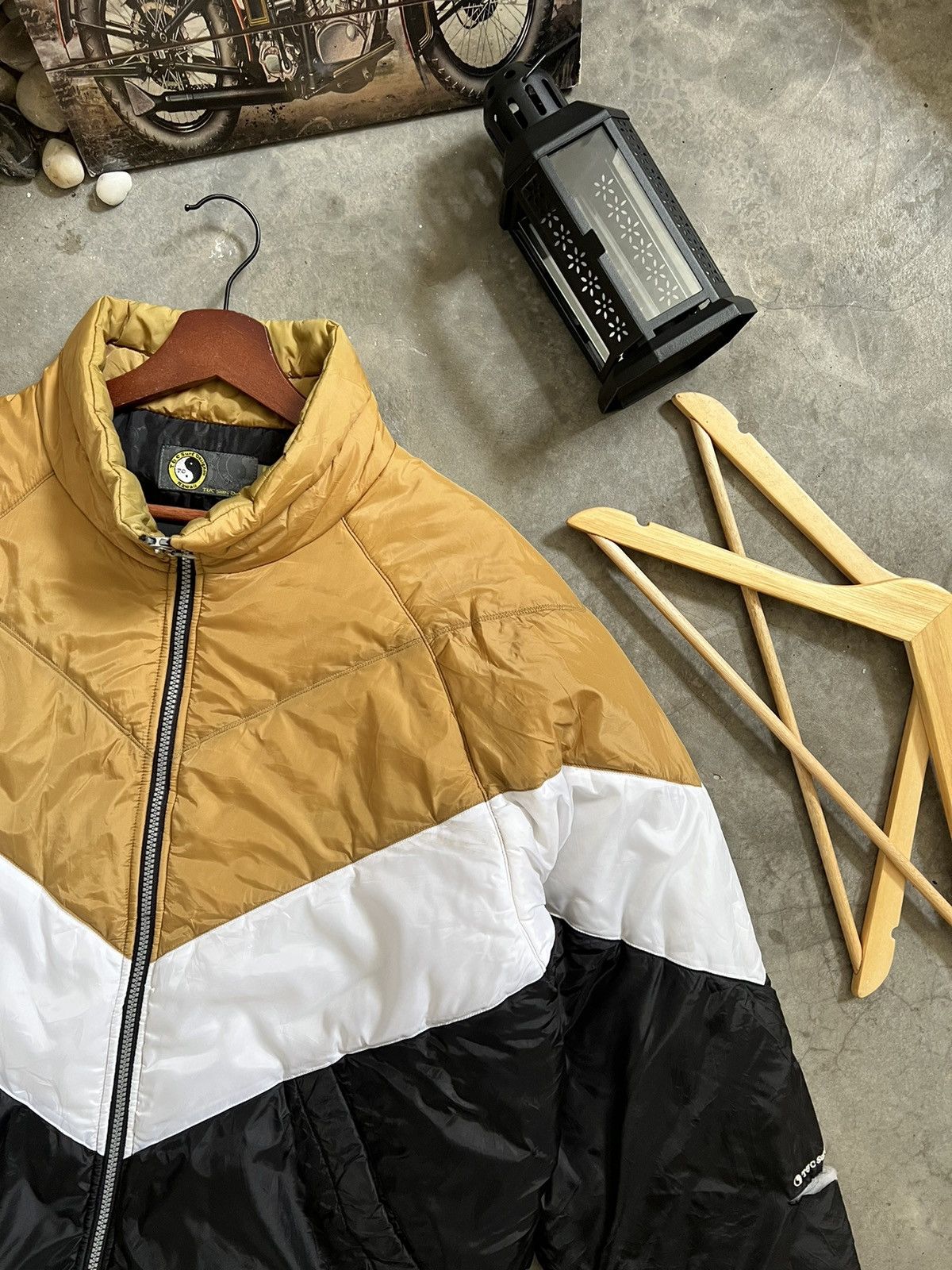 Vintage STEALS 🖤🏴‍☠️ Hawaian T&C Surf Puffer Down Jacket Size US L / EU 52-54 / 3 - 9 Thumbnail