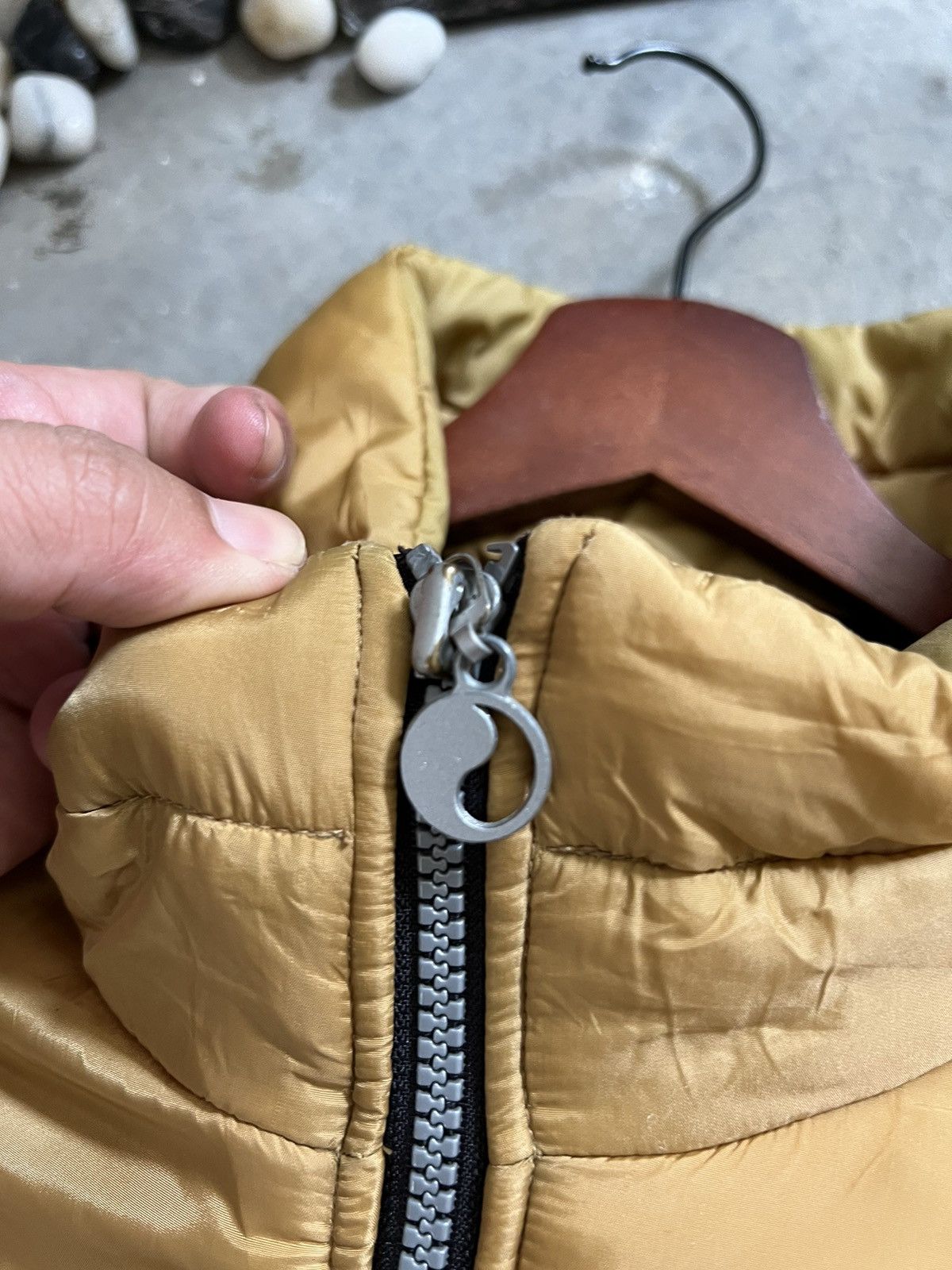 Vintage STEALS 🖤🏴‍☠️ Hawaian T&C Surf Puffer Down Jacket Size US L / EU 52-54 / 3 - 13 Thumbnail