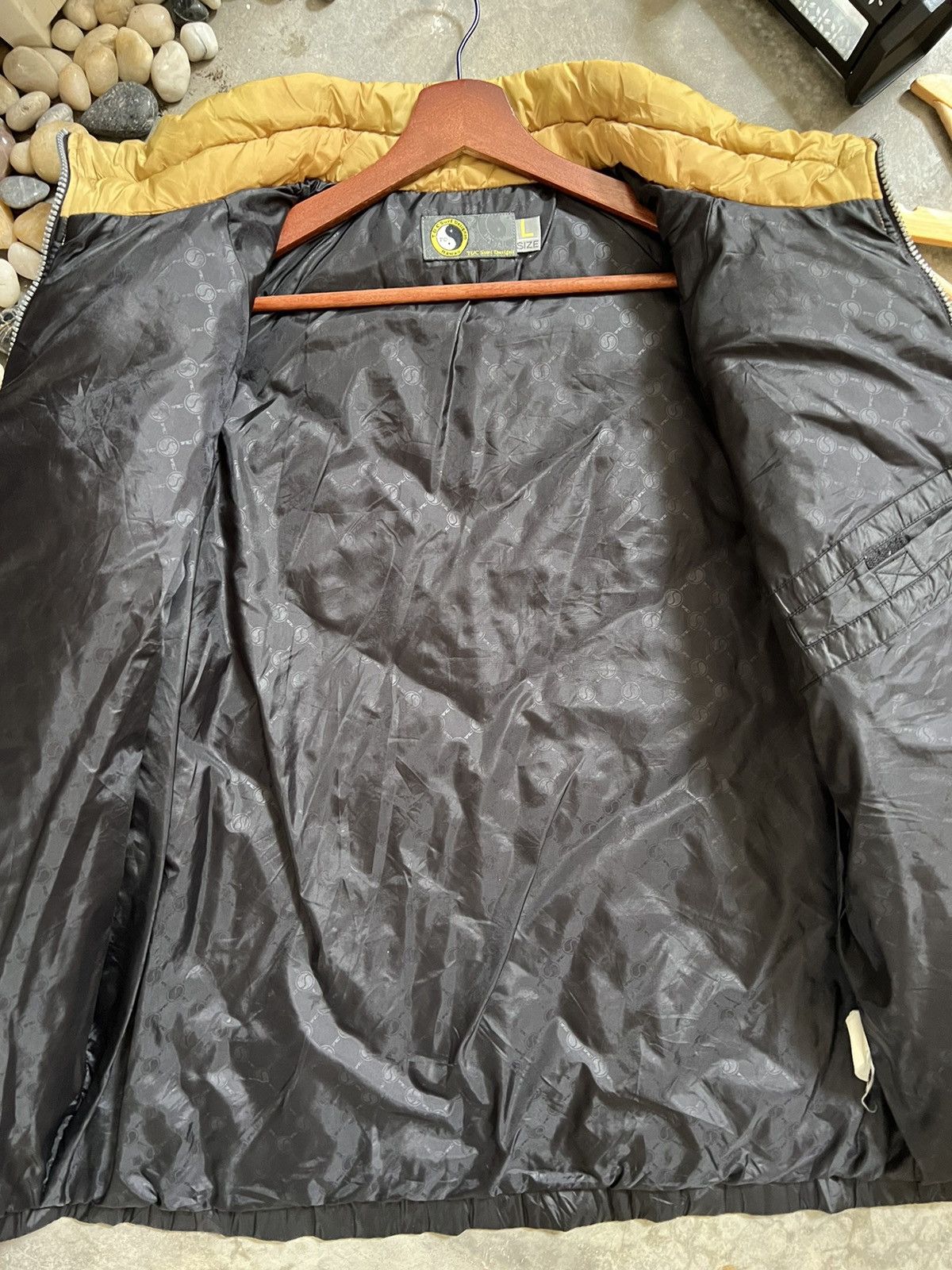 Vintage STEALS 🖤🏴‍☠️ Hawaian T&C Surf Puffer Down Jacket Size US L / EU 52-54 / 3 - 12 Thumbnail