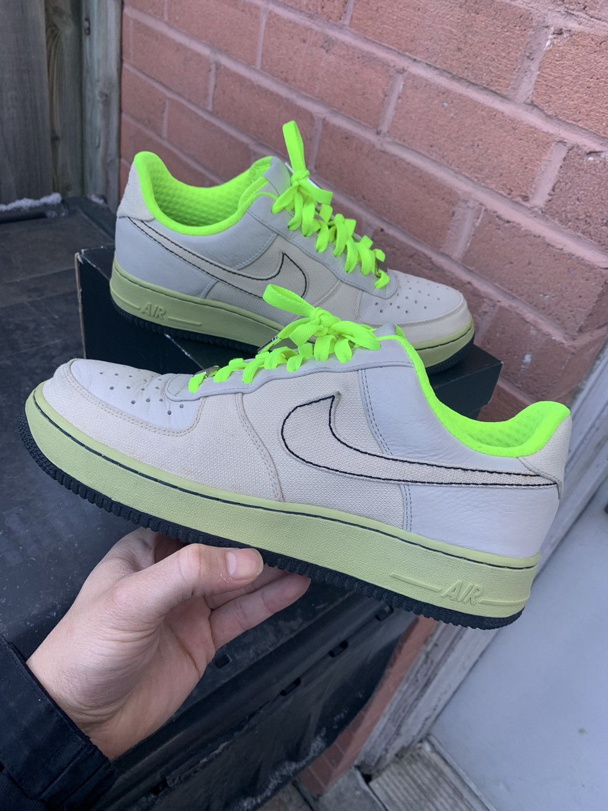 Nike Air Force 1 Premium 07 Light Bone | Light Bone-Volt-Black Size US 9 / EU 42 - 5 Thumbnail