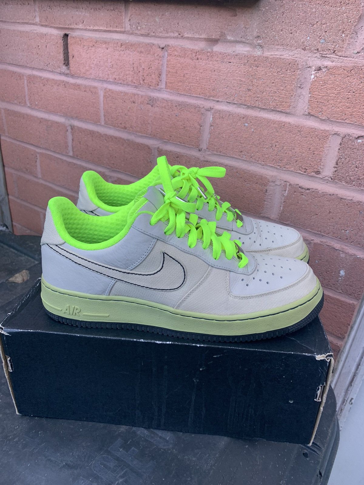 Air Force 1 Premium 07 Light Bone Light Bone-Volt-Black