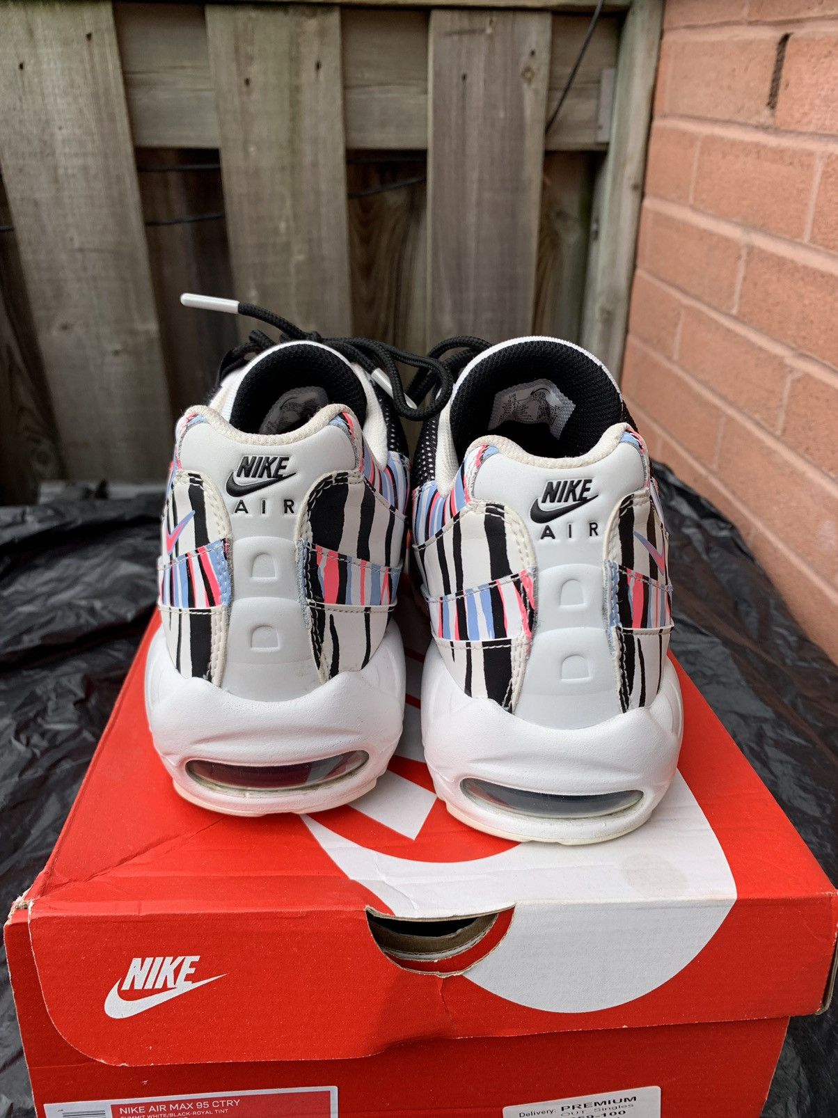 Nike Air Max 95 South Korea Size US 9.5 / EU 42-43 - 3 Thumbnail
