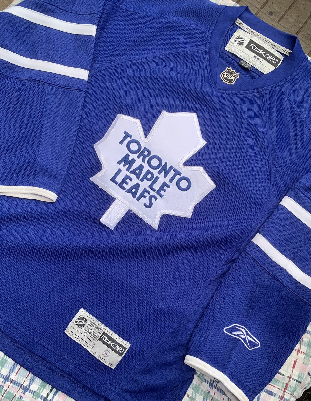 NHL × Reebok Reebok Toronto Maple Leafs NHL Jersey Size US S / EU 44-46 / 1 - 2 Thumbnail