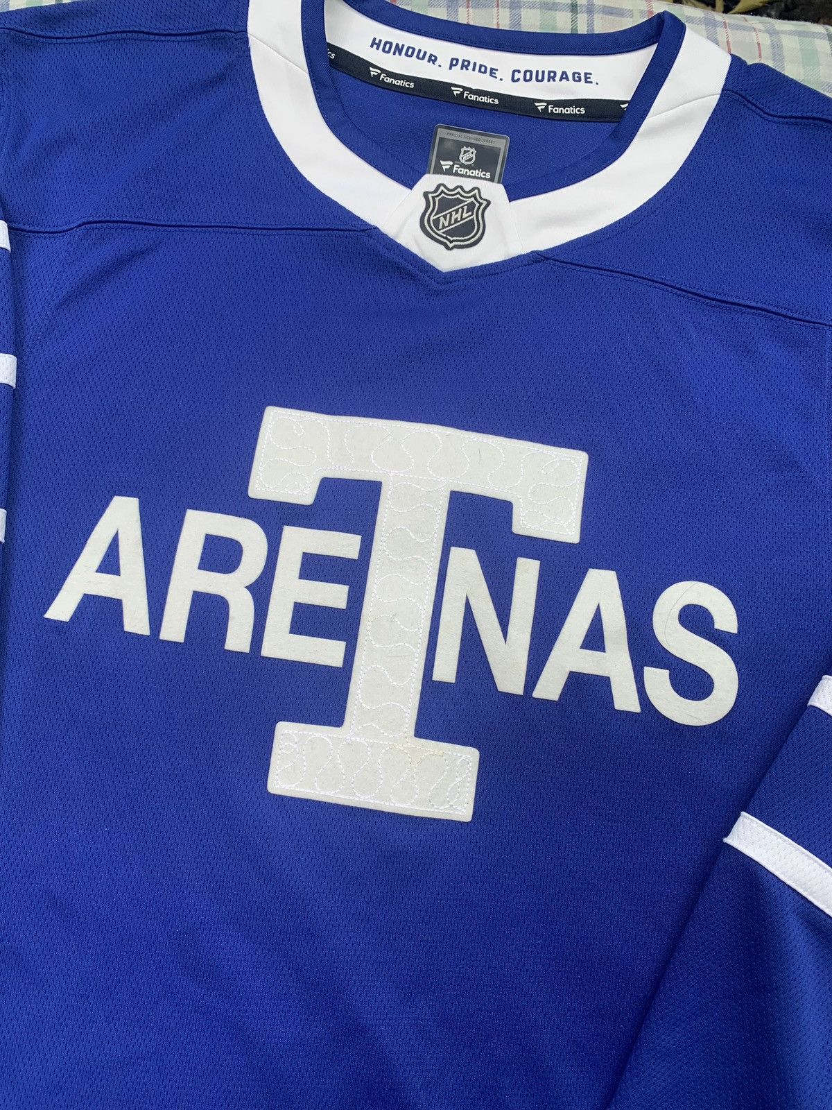 NHL Fan Fanatics Toronto Maple Leafs T Arenas NHL Jersey Size US L / EU 52-54 / 3 - 3 Thumbnail